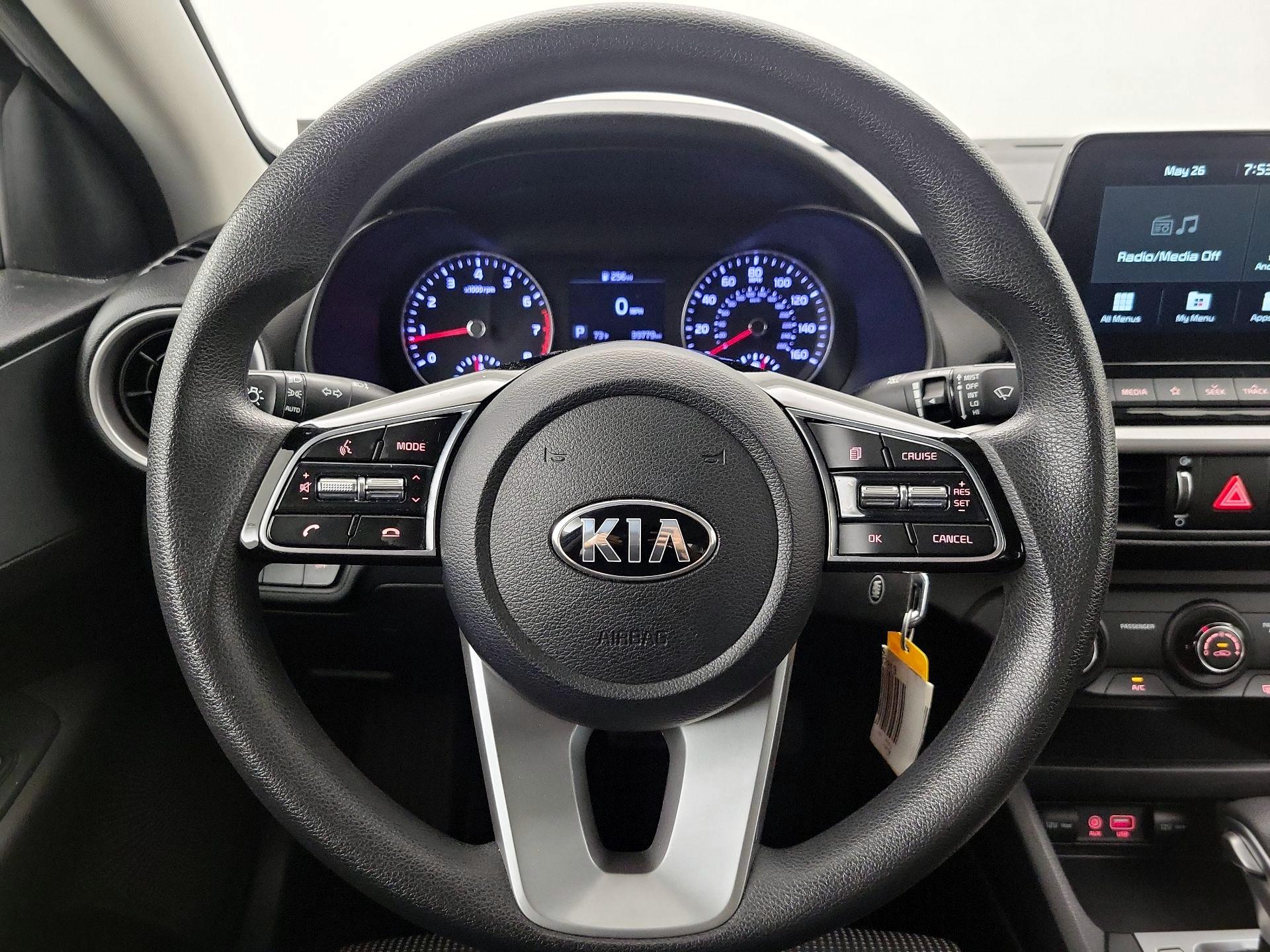 Thumbnail: 2021 Kia Forte - 10