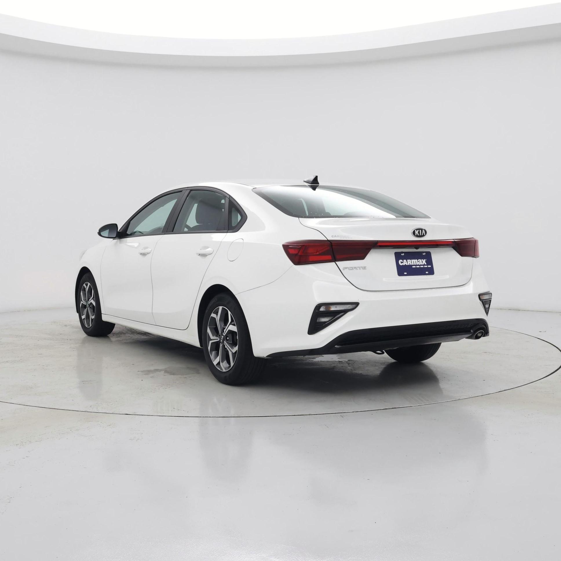 Thumbnail: 2021 Kia Forte - 2