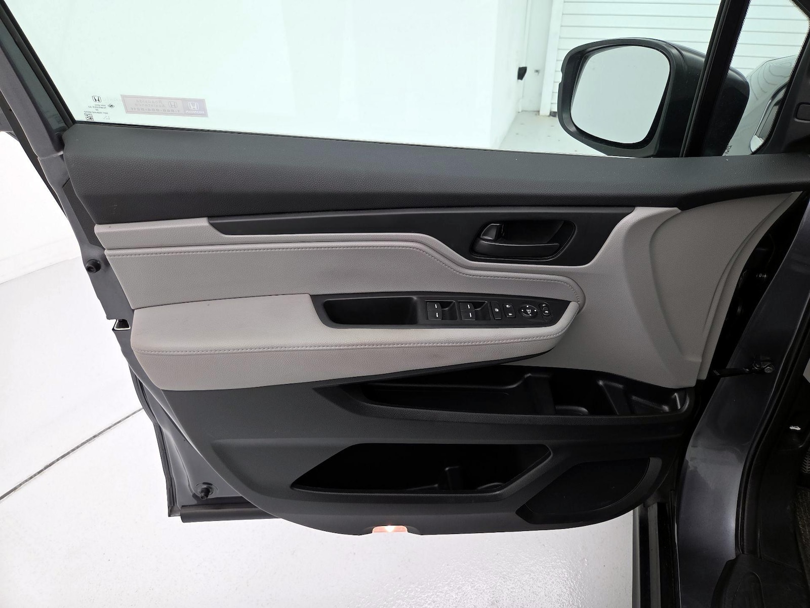 2023 Honda Odyssey EX - Photo 13