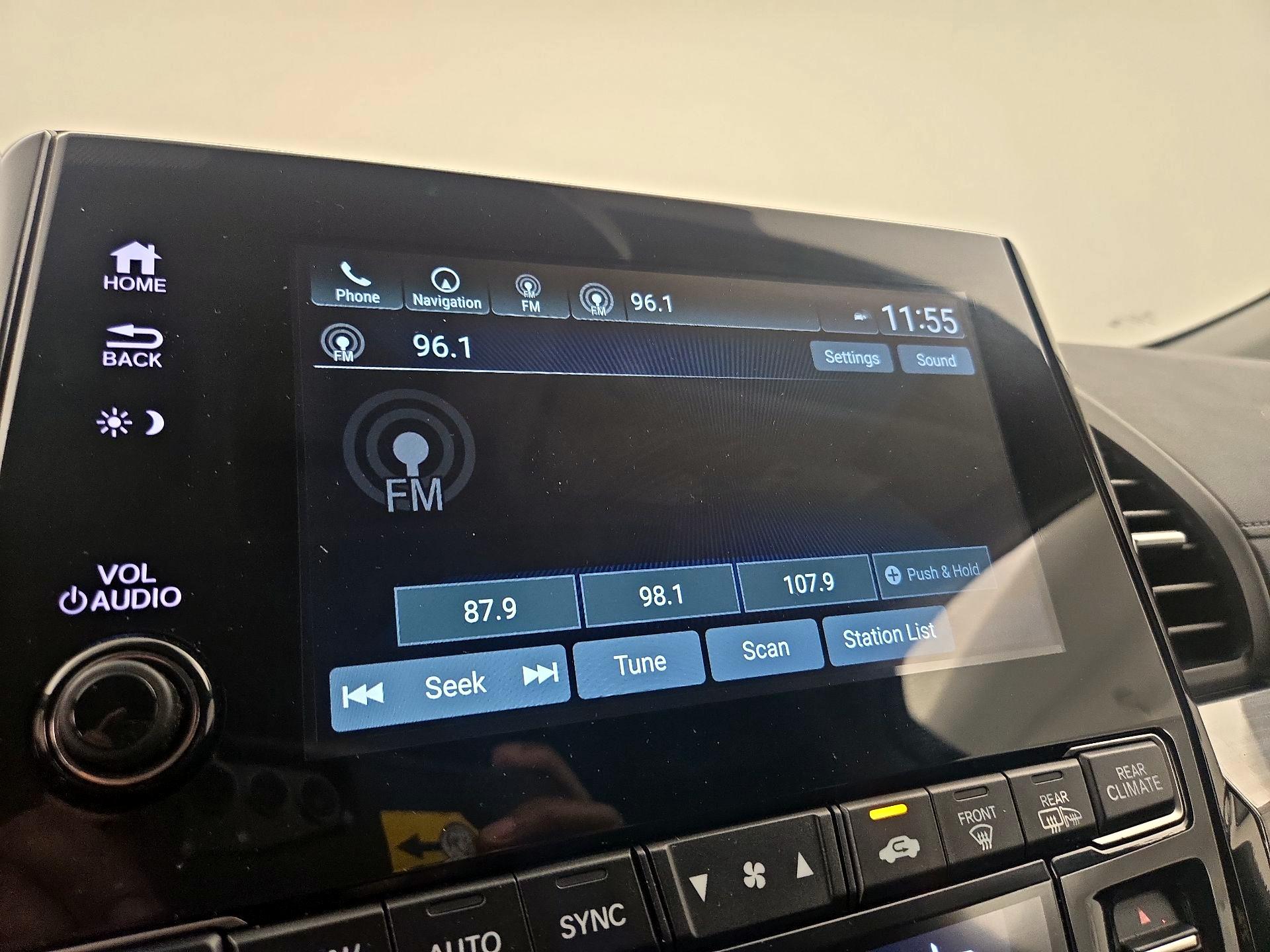 Thumbnail: 2023 Honda Odyssey - 15