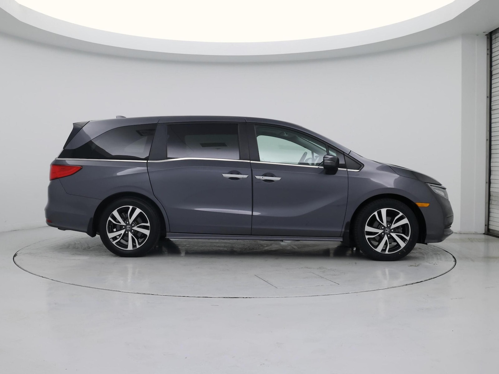 2023 Honda Odyssey Touring - Photo 8