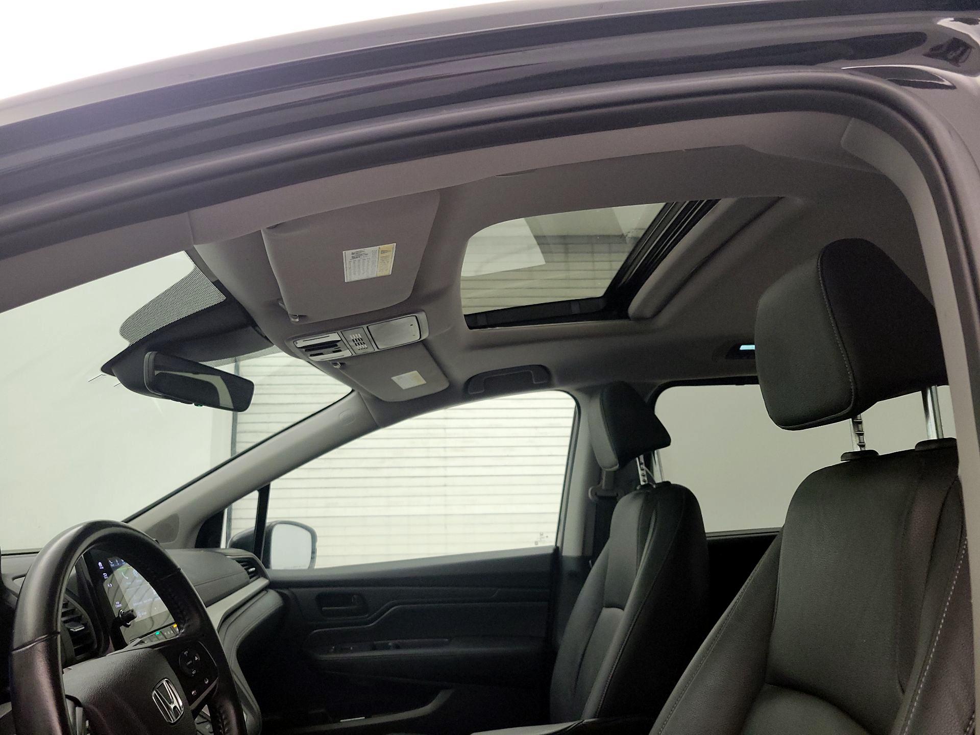 Thumbnail: 2023 Honda Odyssey - 19