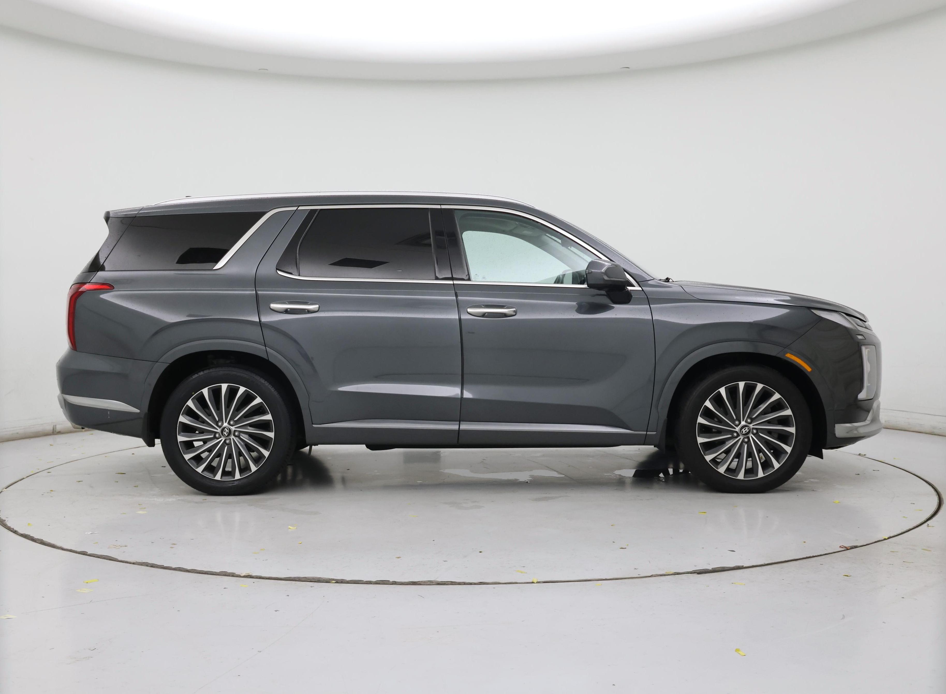 Thumbnail: 2023 Hyundai Palisade - 7