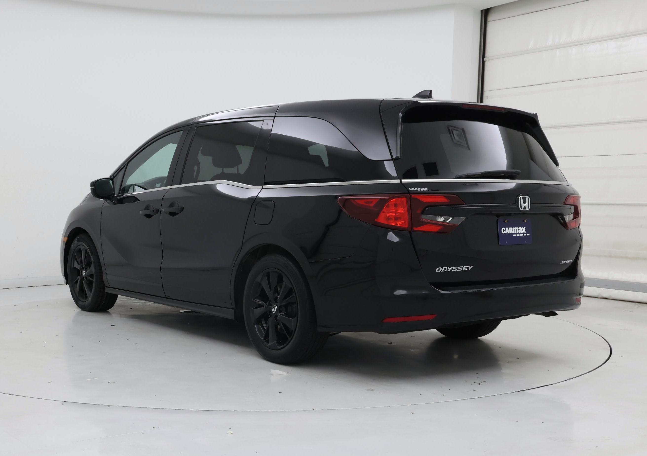 Thumbnail: 2023 Honda Odyssey - 2
