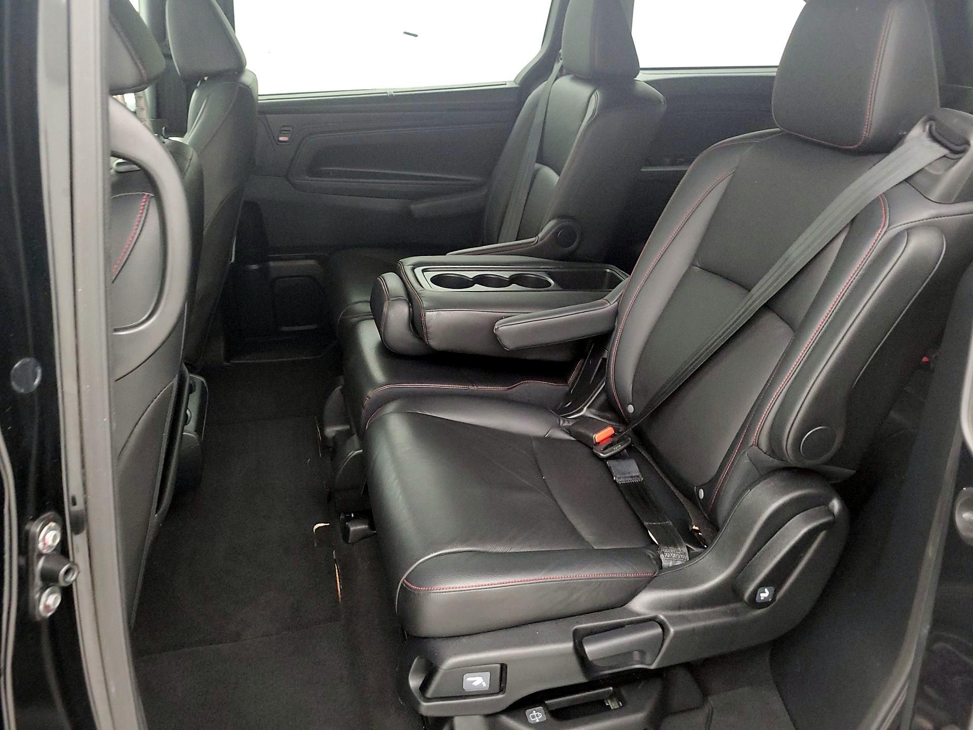 Thumbnail: 2023 Honda Odyssey - 20