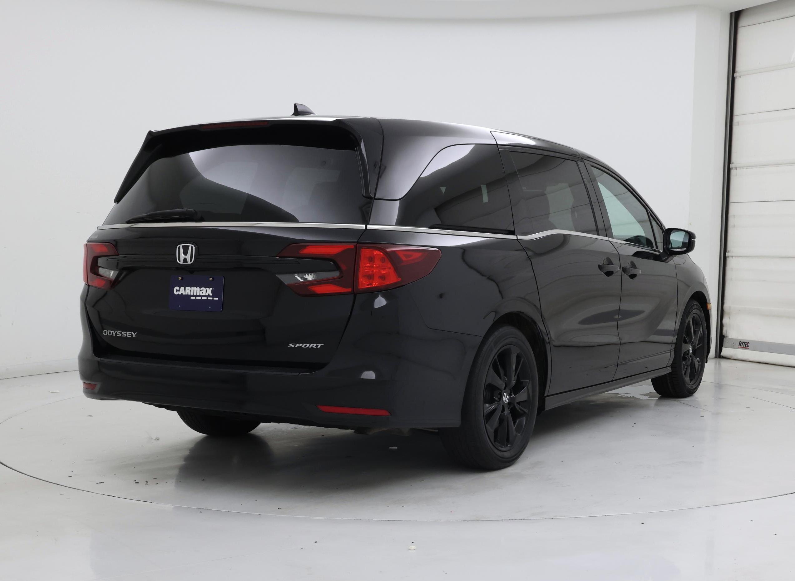 Thumbnail: 2023 Honda Odyssey - 8