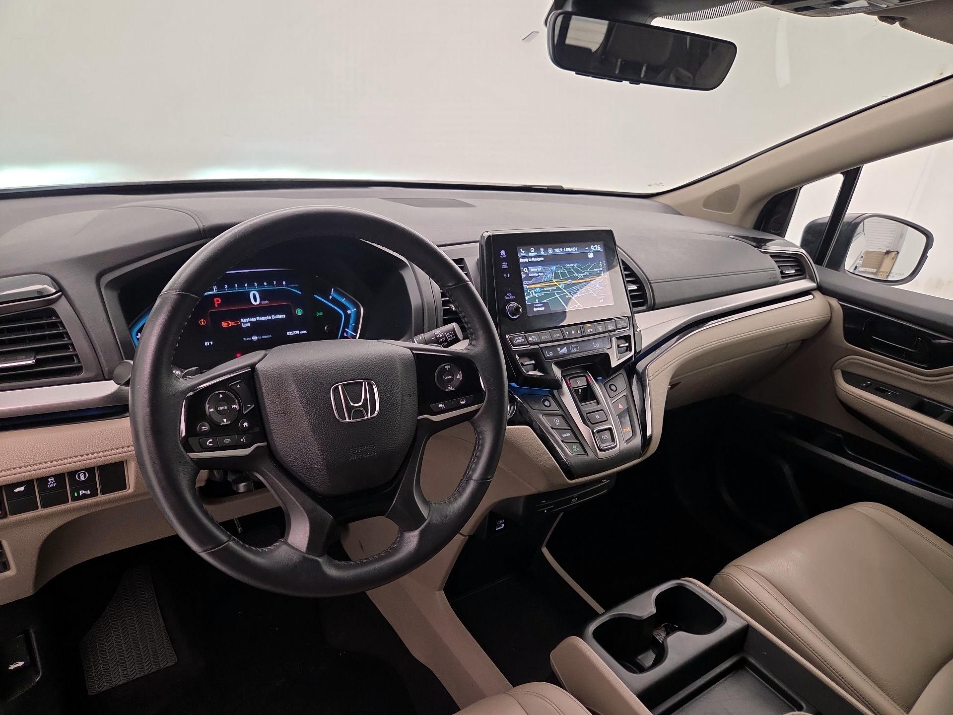 Thumbnail: 2023 Honda Odyssey - 9