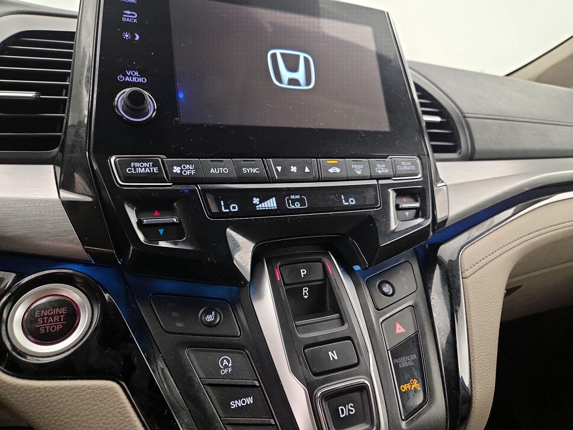 Thumbnail: 2023 Honda Odyssey - 17
