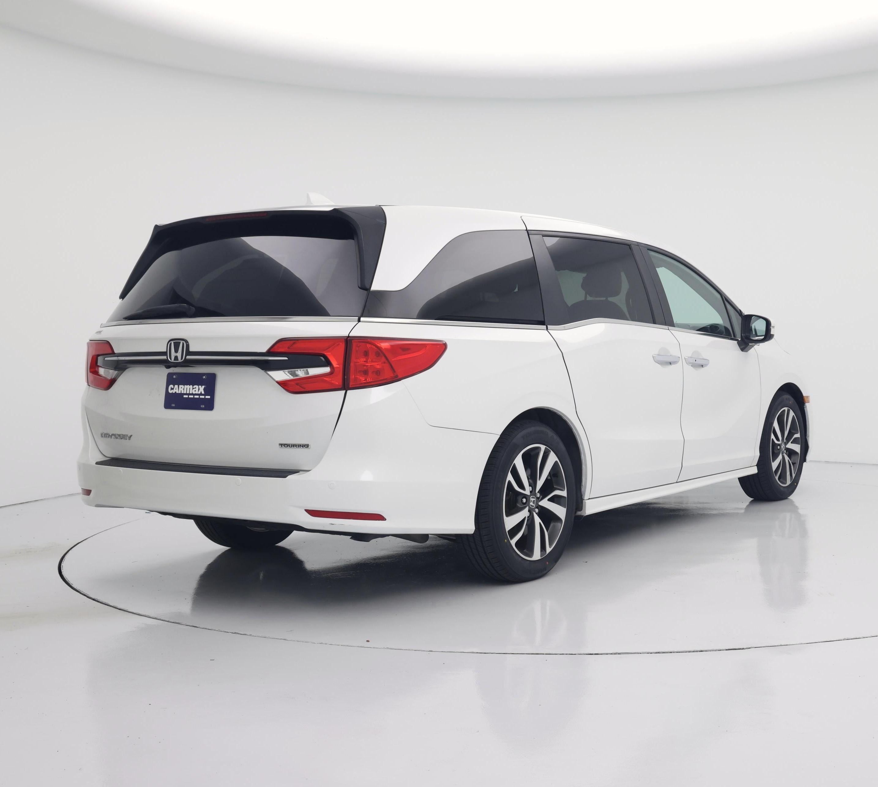 Thumbnail: 2023 Honda Odyssey - 8