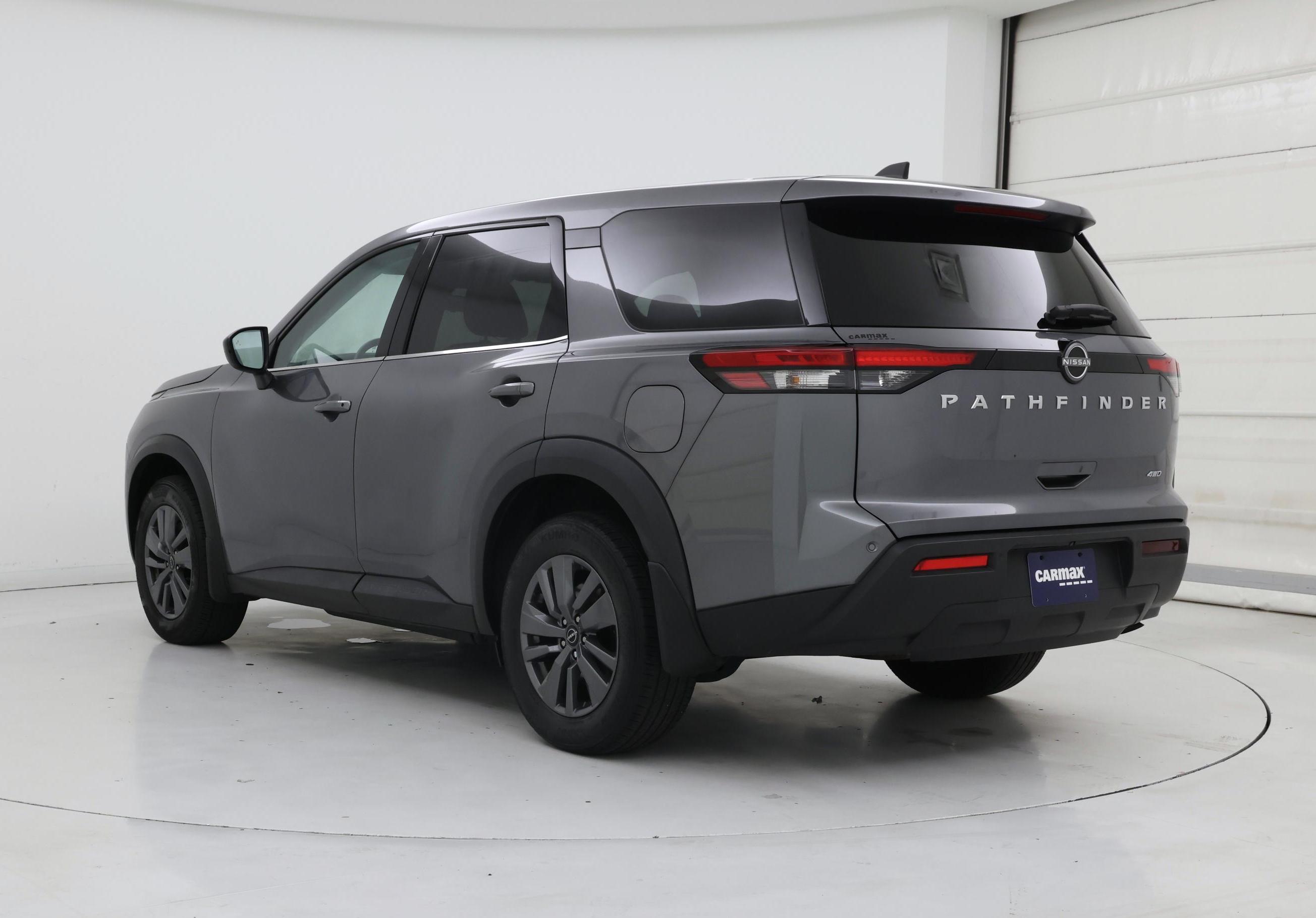 Thumbnail: 2023 Nissan Pathfinder - 2