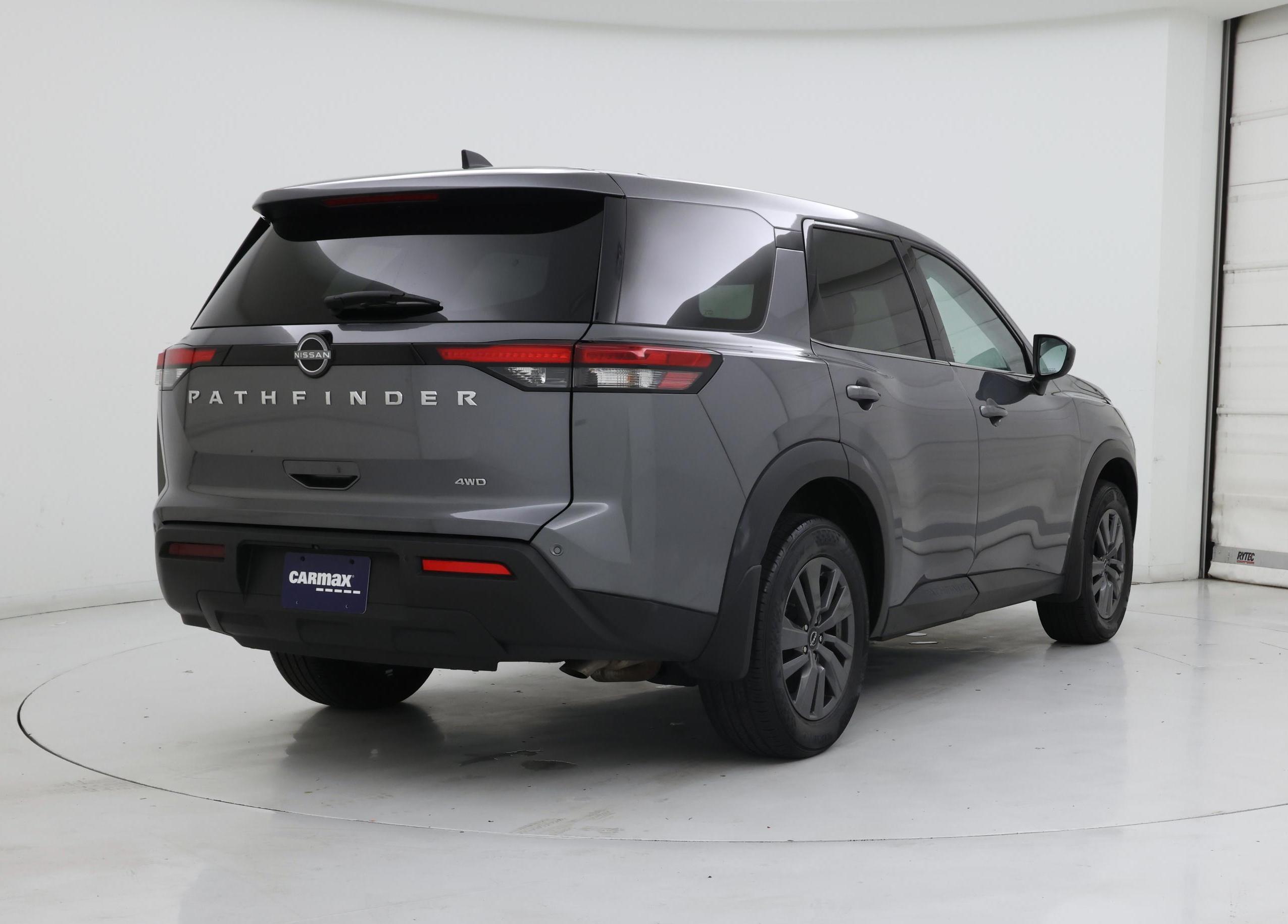Thumbnail: 2023 Nissan Pathfinder - 8
