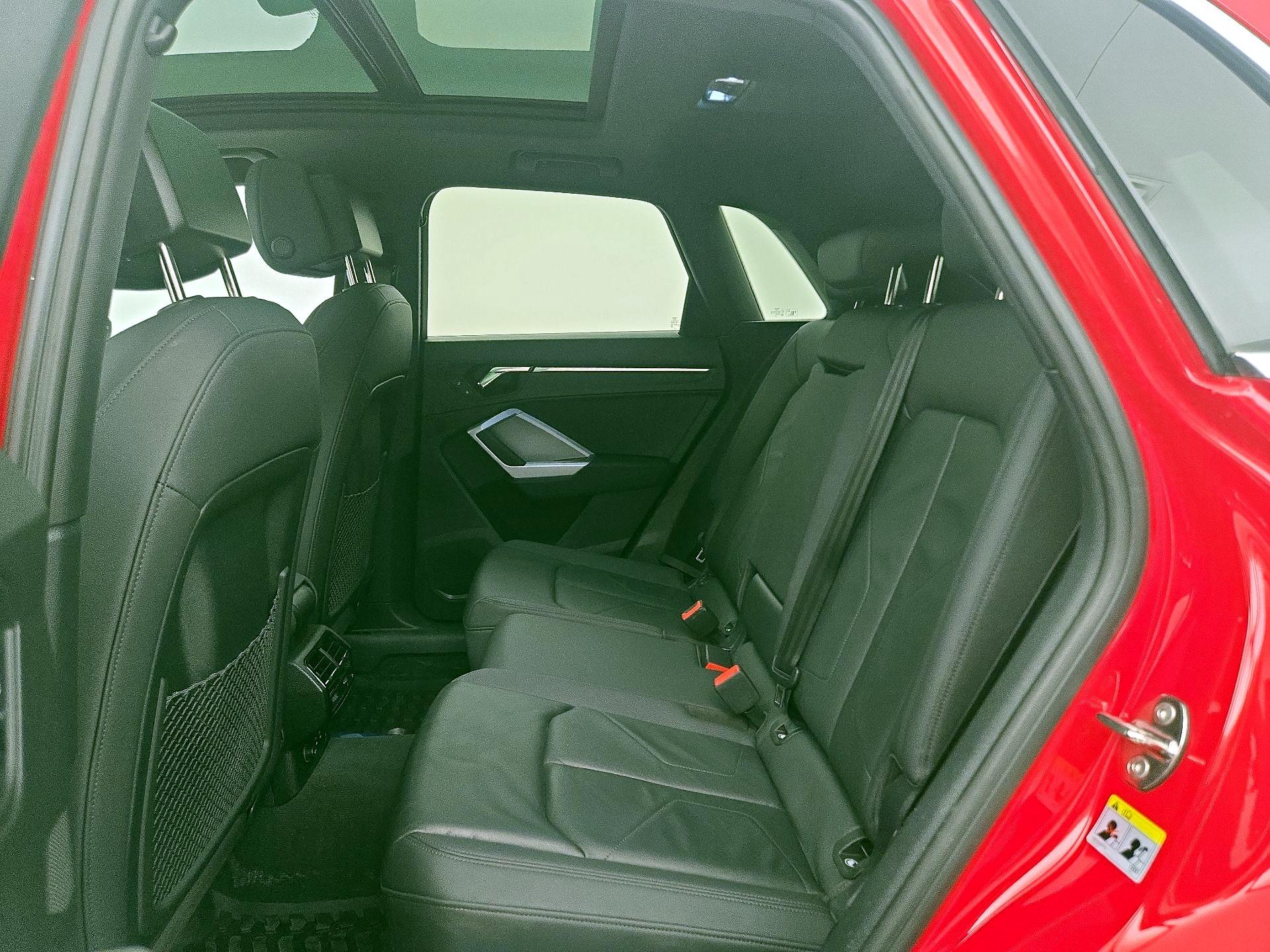 Thumbnail: 2022 Audi Q3 - 20