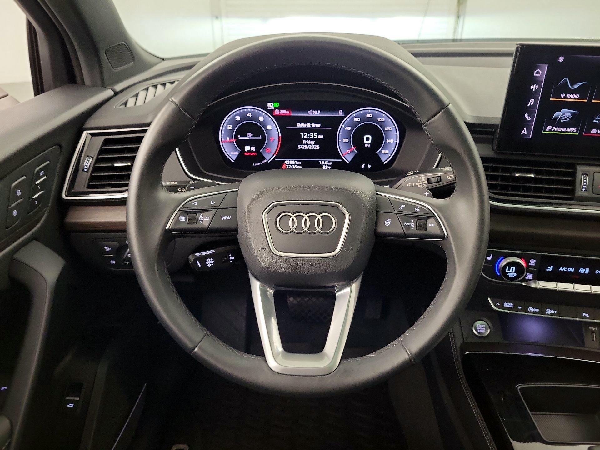 Thumbnail: 2023 Audi Q5 - 10