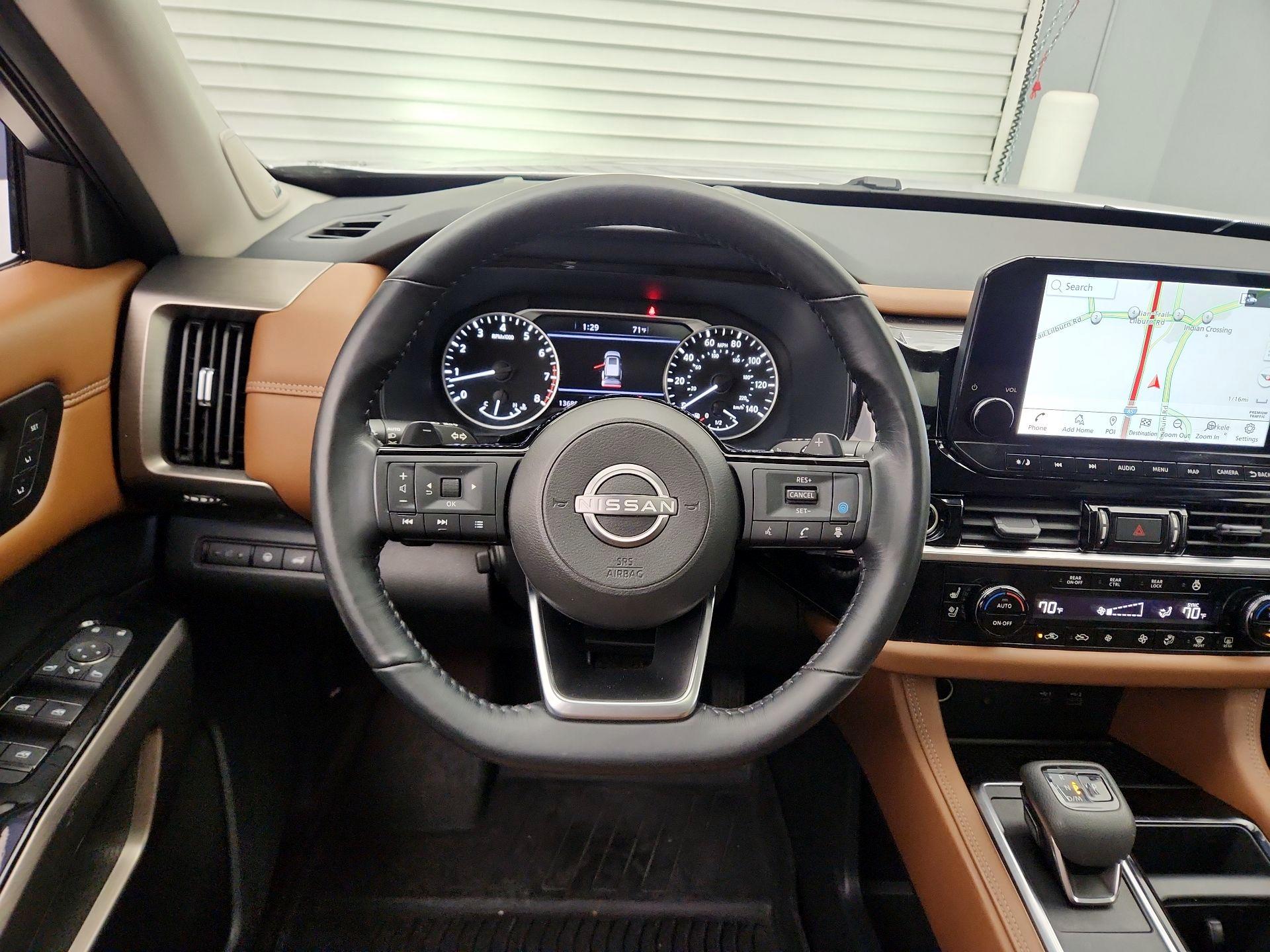 Thumbnail: 2023 Nissan Pathfinder - 10