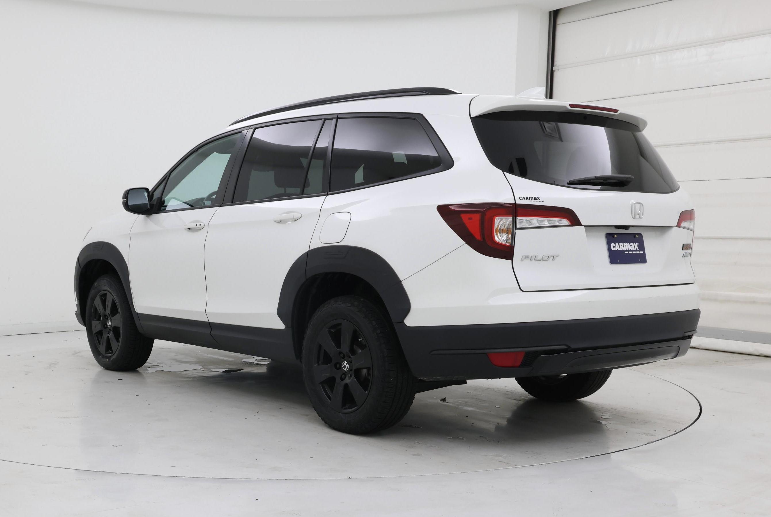 Thumbnail: 2022 Honda Pilot - 2
