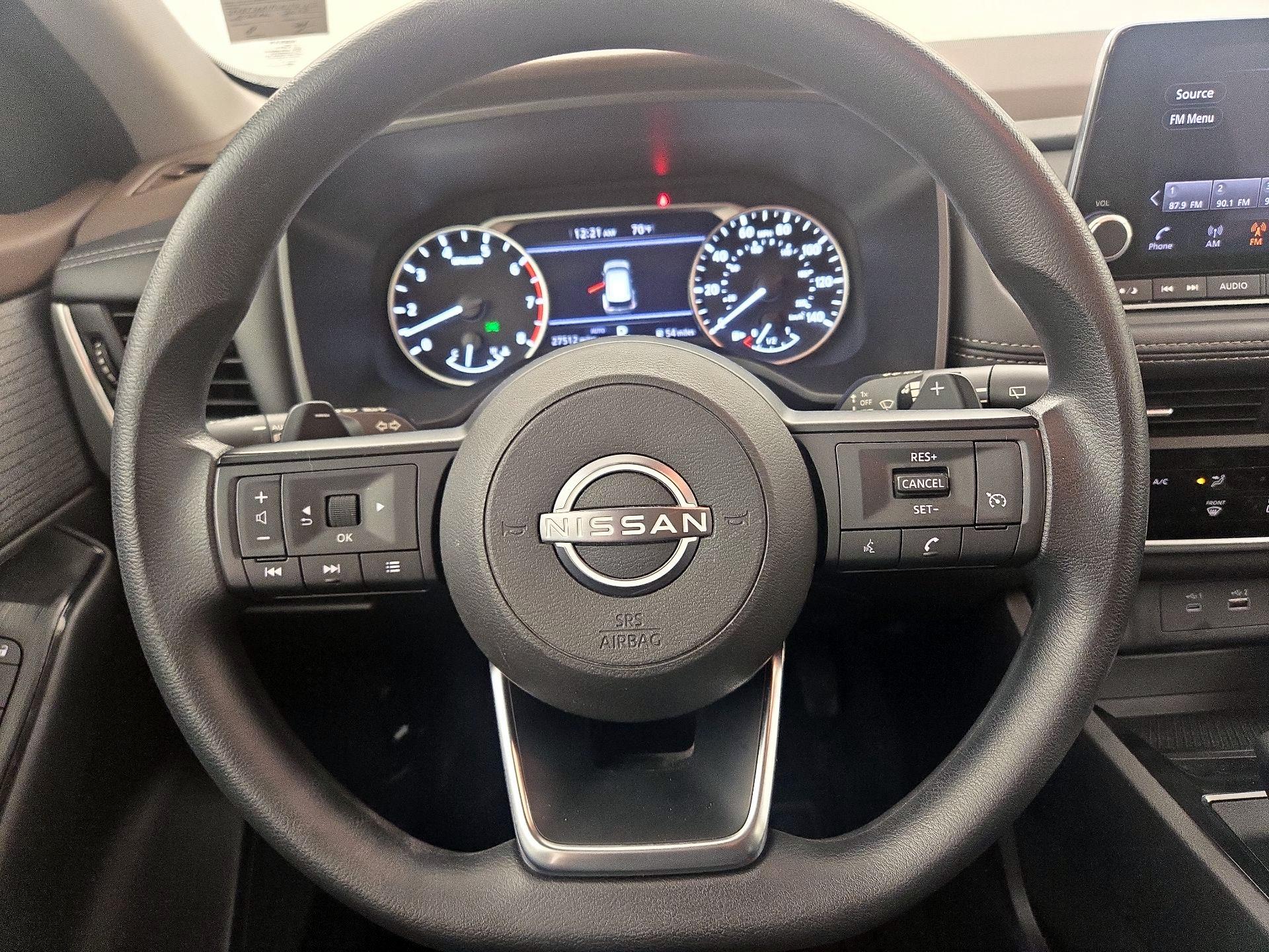 Thumbnail: 2023 Nissan Rogue - 10