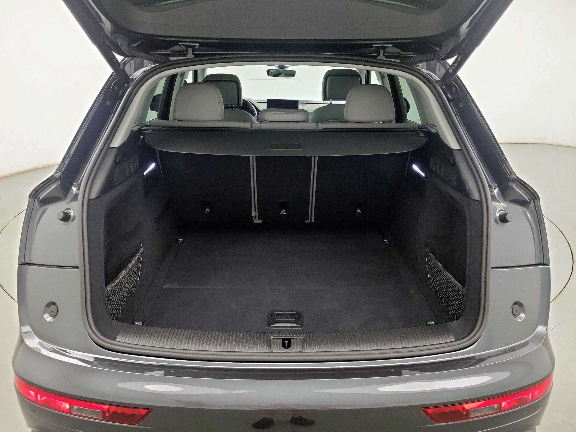 Thumbnail: 2023 Audi Q5 - 19