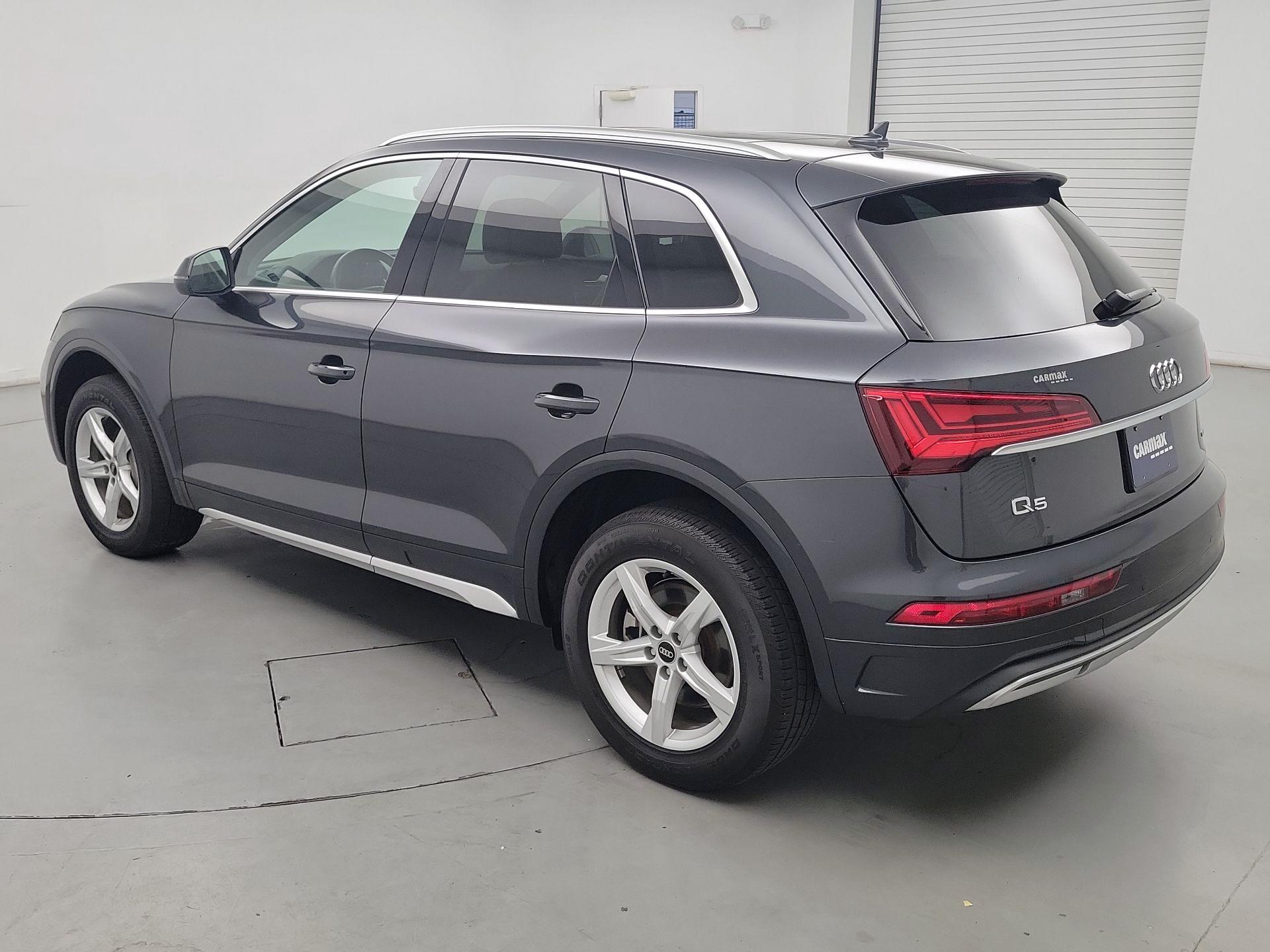Thumbnail: 2023 Audi Q5 - 7