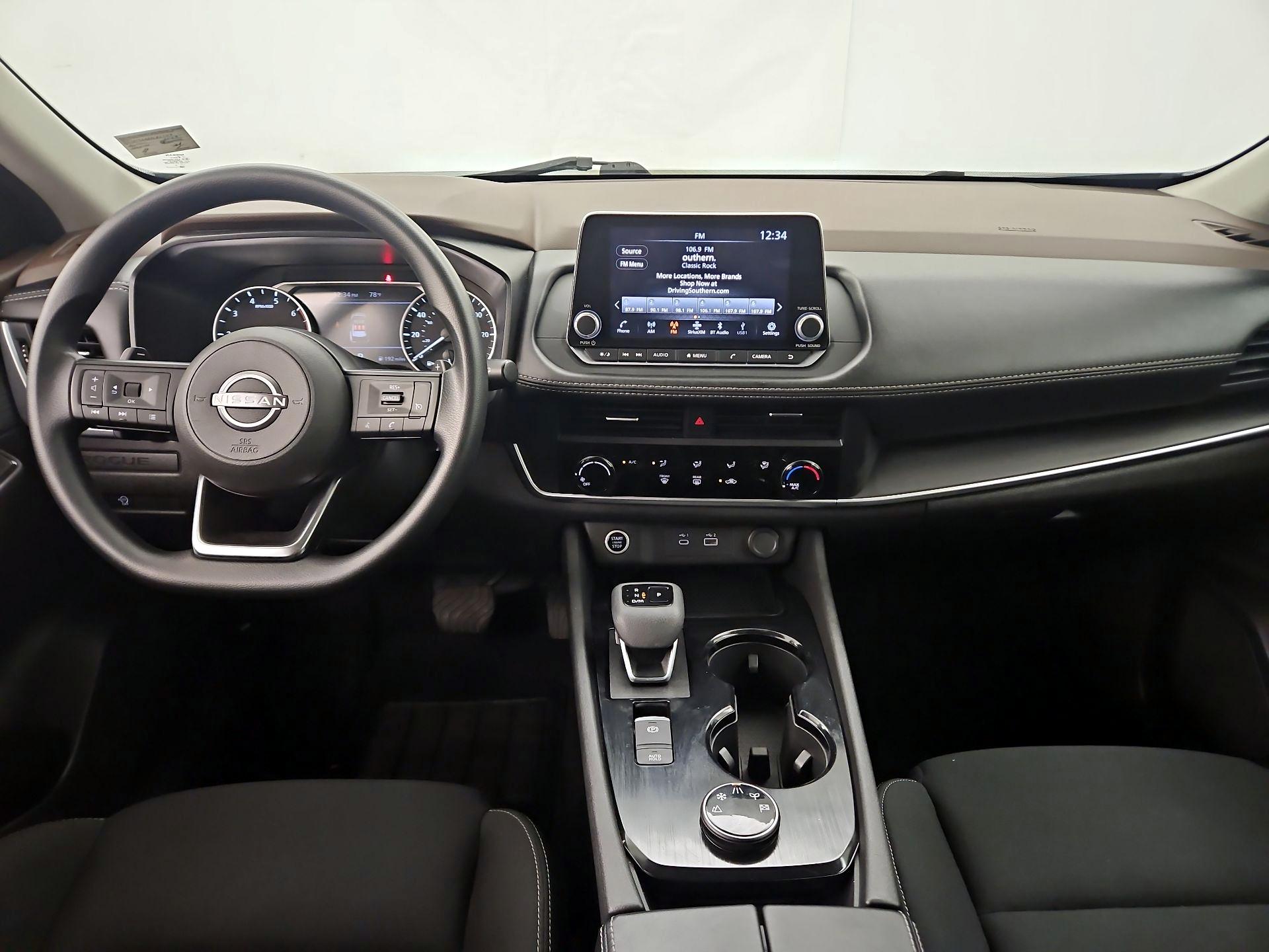 Thumbnail: 2023 Nissan Rogue - 9