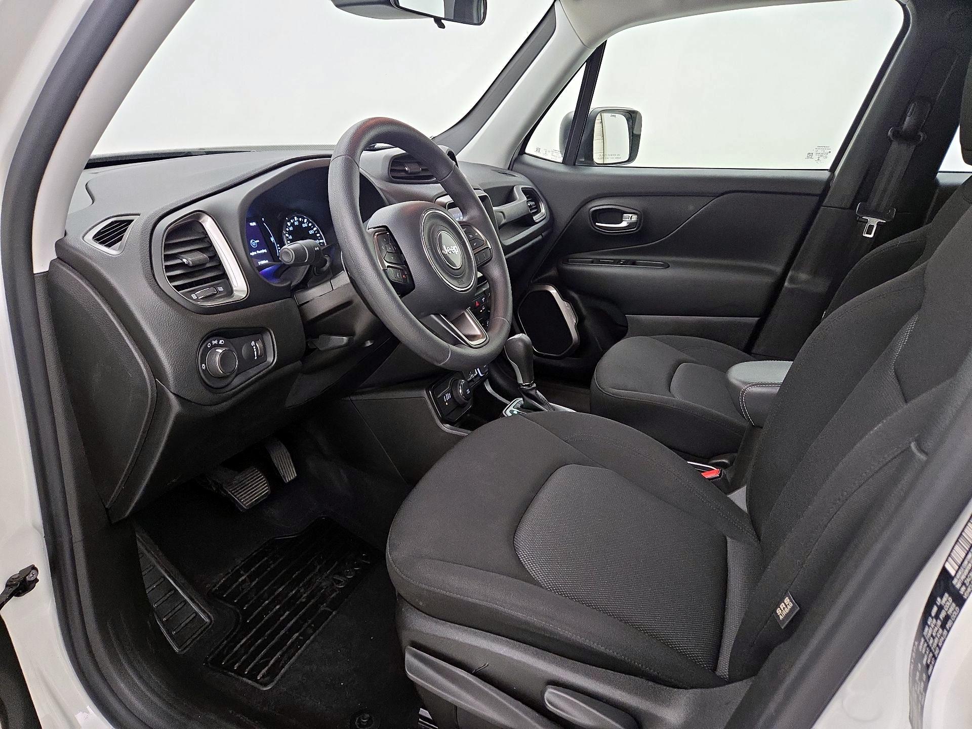 Thumbnail: 2022 Jeep Renegade - 11