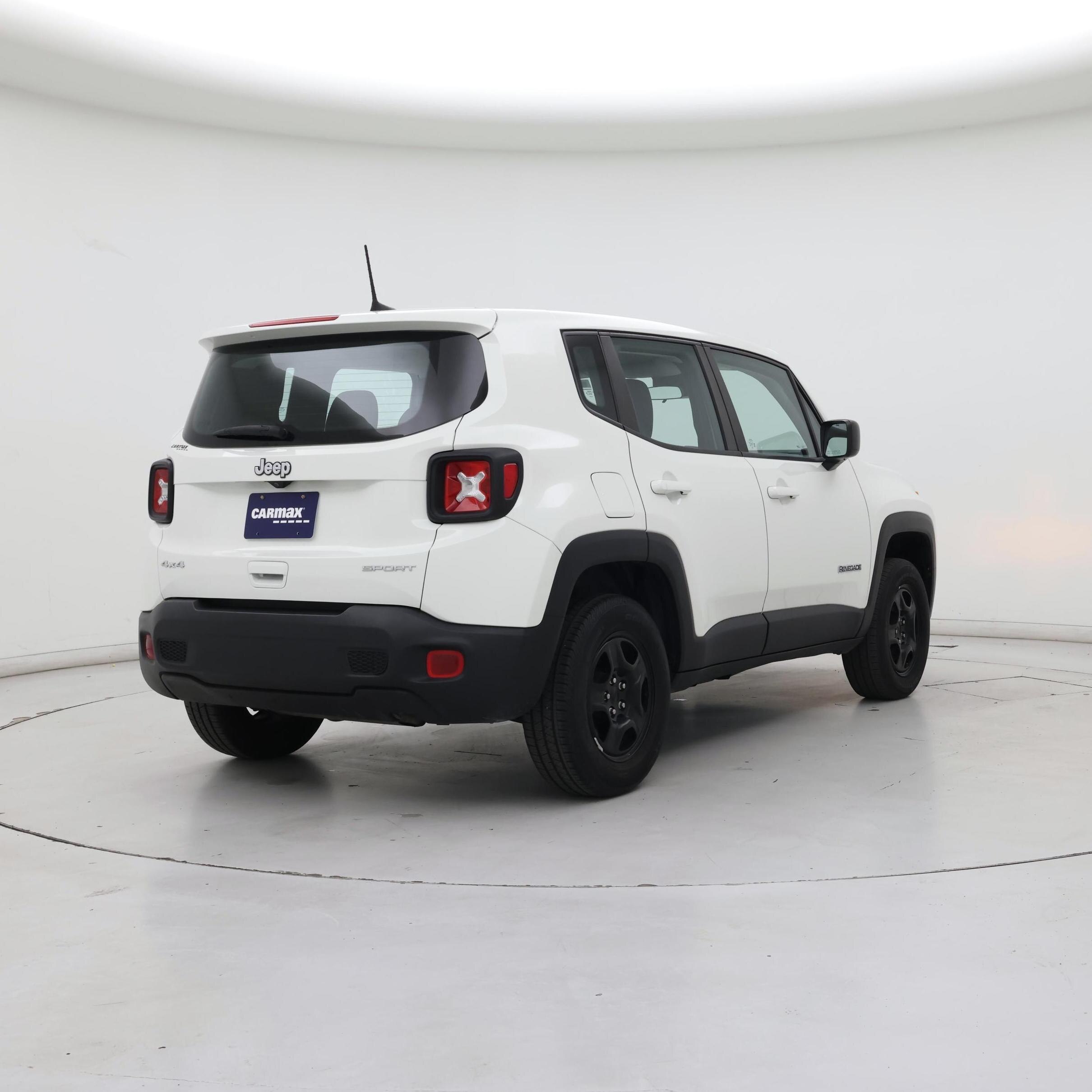 Thumbnail: 2022 Jeep Renegade - 8
