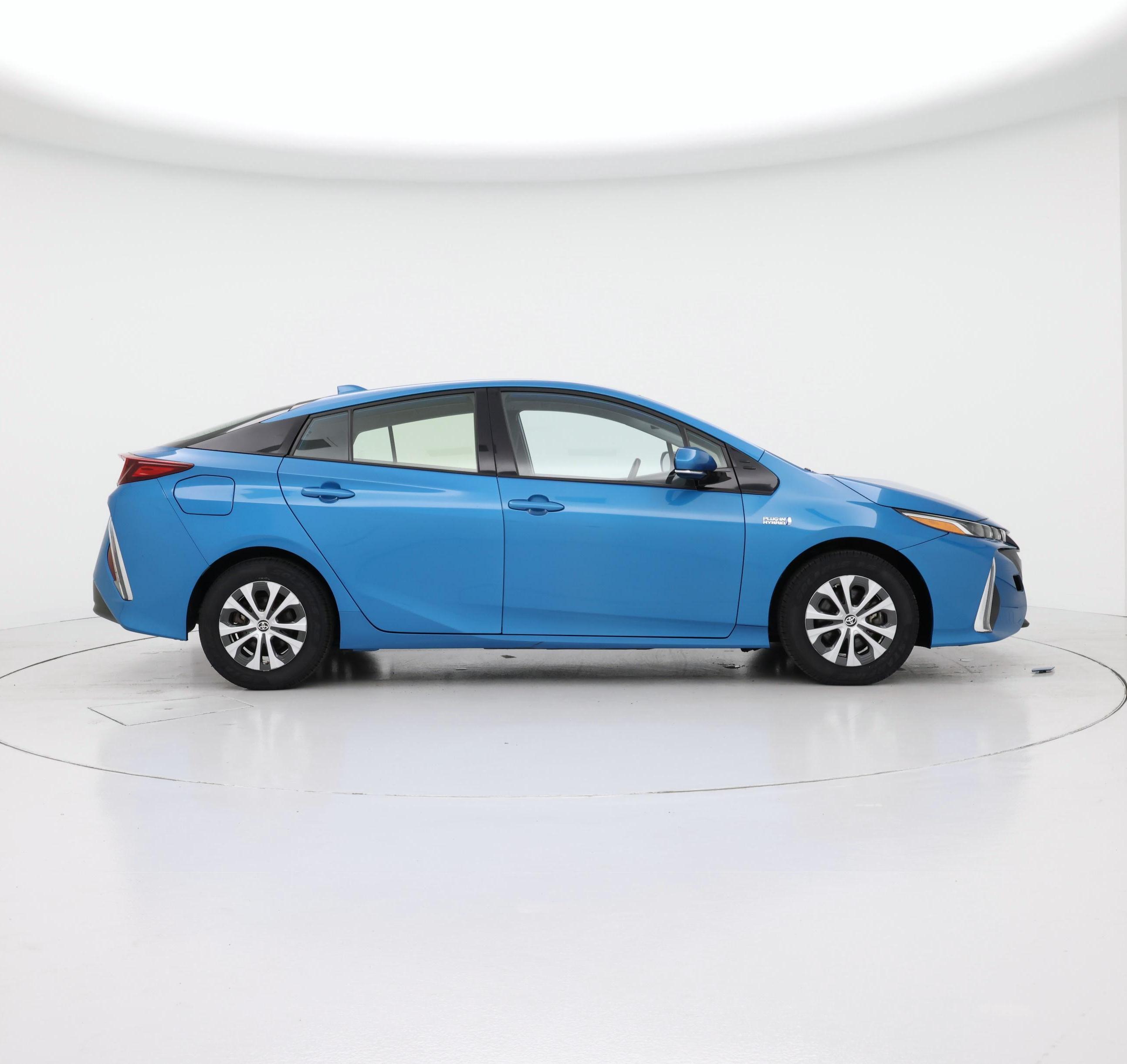 Thumbnail: 2020 Toyota Prius Prime - 7