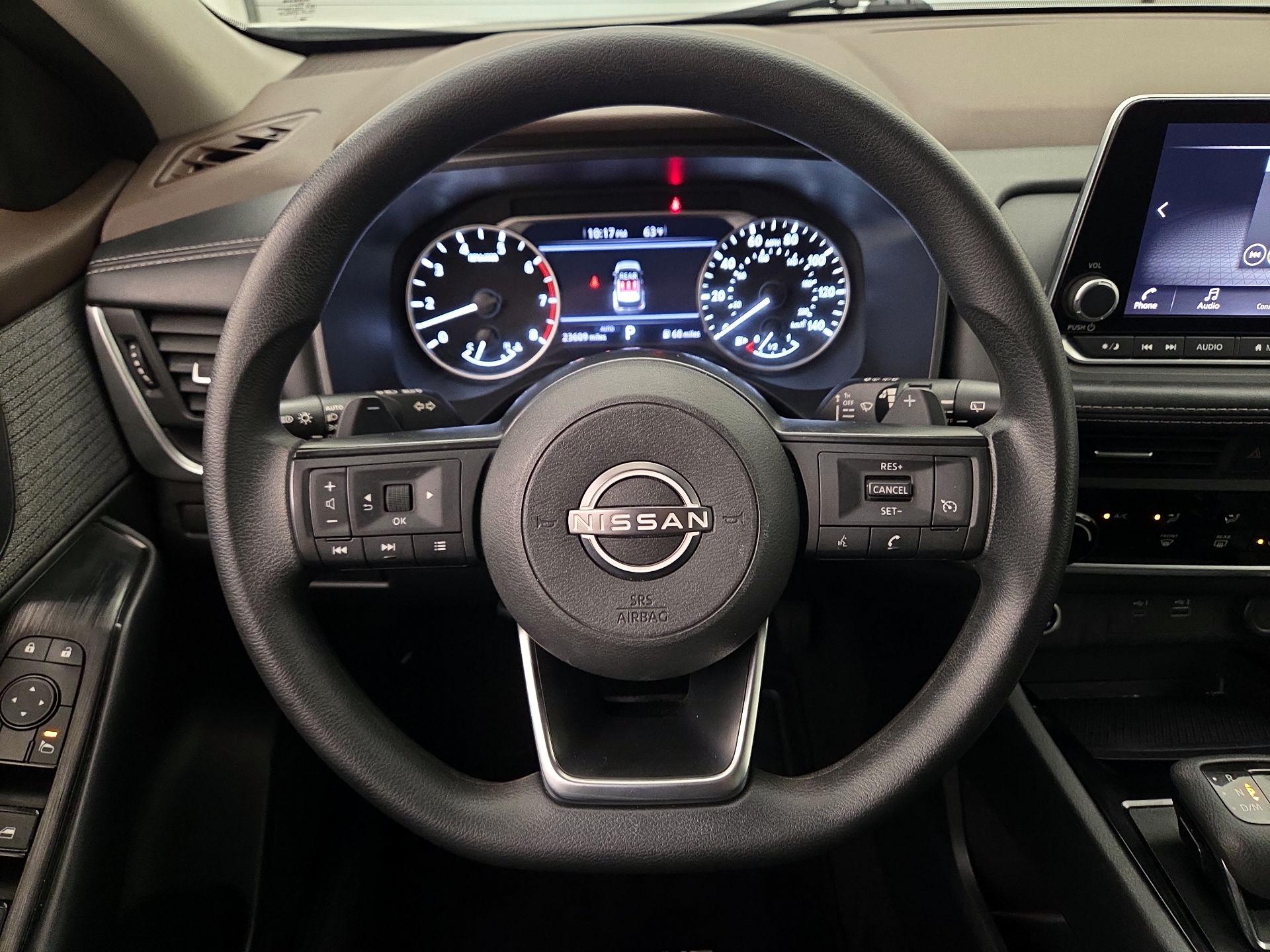 Thumbnail: 2023 Nissan Rogue - 10