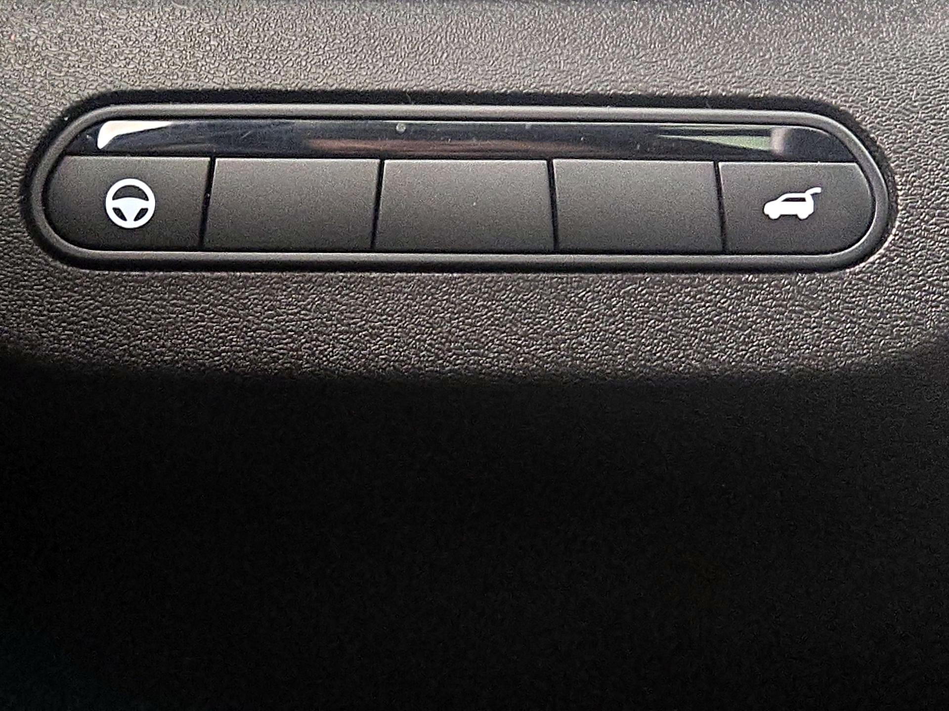 Thumbnail: 2023 INFINITI QX60 - 13