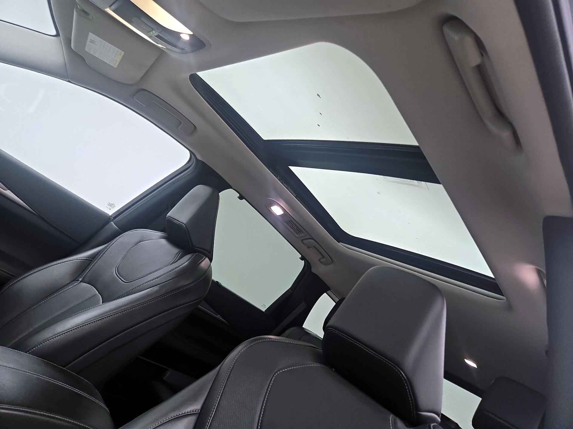 Thumbnail: 2023 INFINITI QX60 - 20