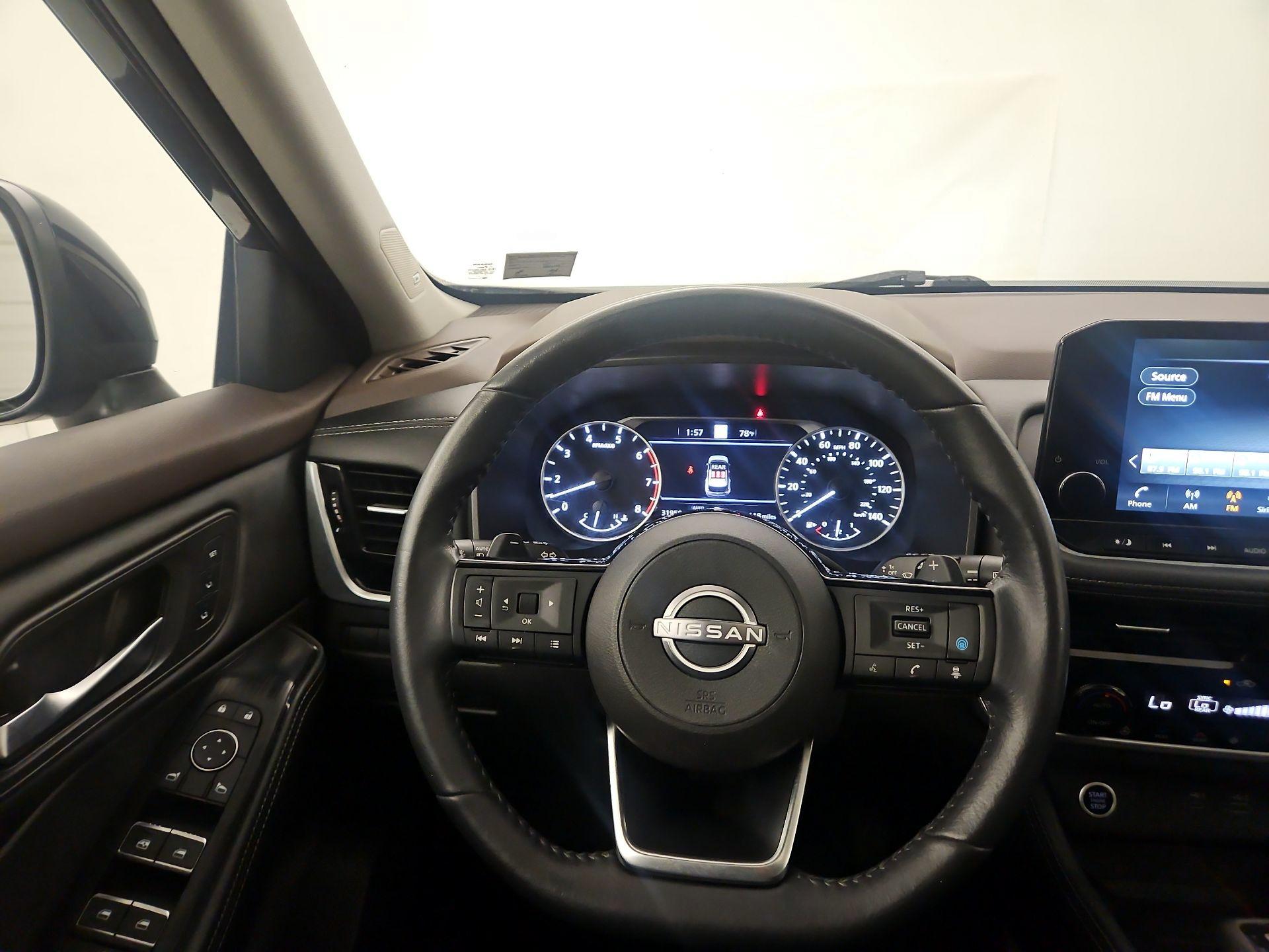 Thumbnail: 2023 Nissan Rogue - 10