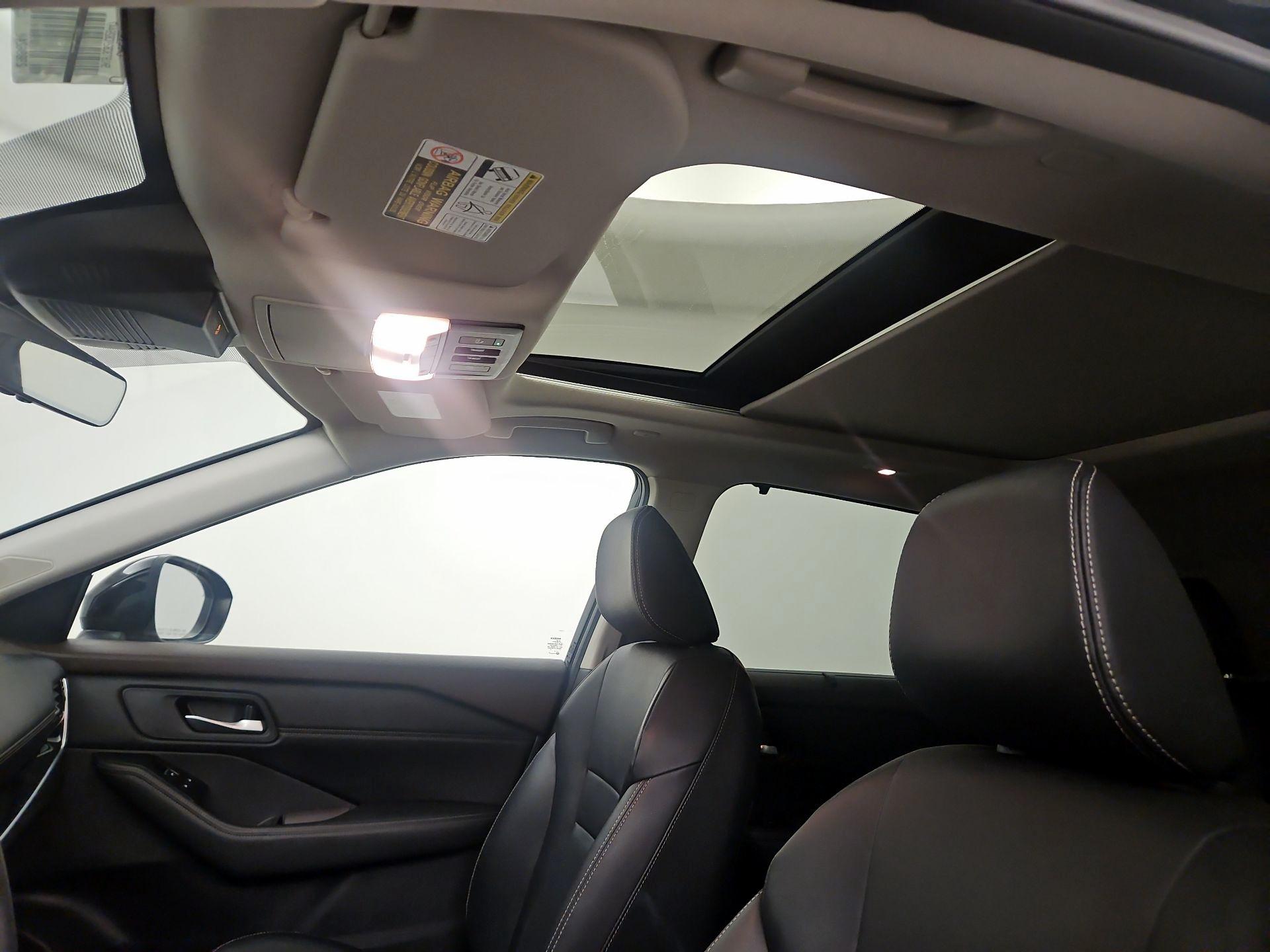 Thumbnail: 2023 Nissan Rogue - 19