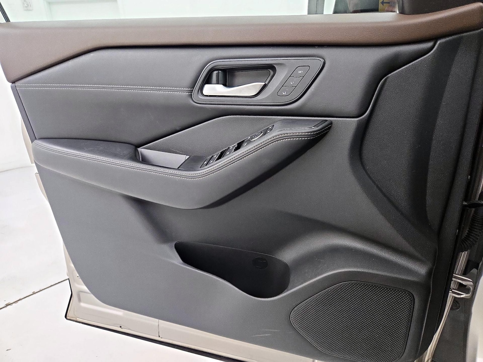 2023 Nissan Rogue SL - Photo 13