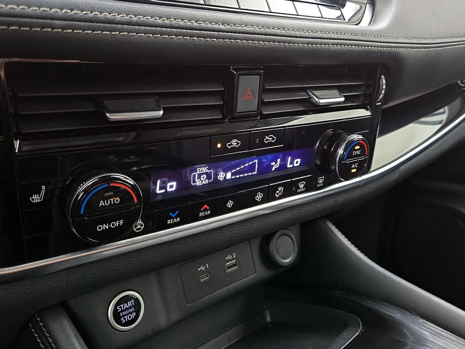 2023 Nissan Rogue SL - Photo 18