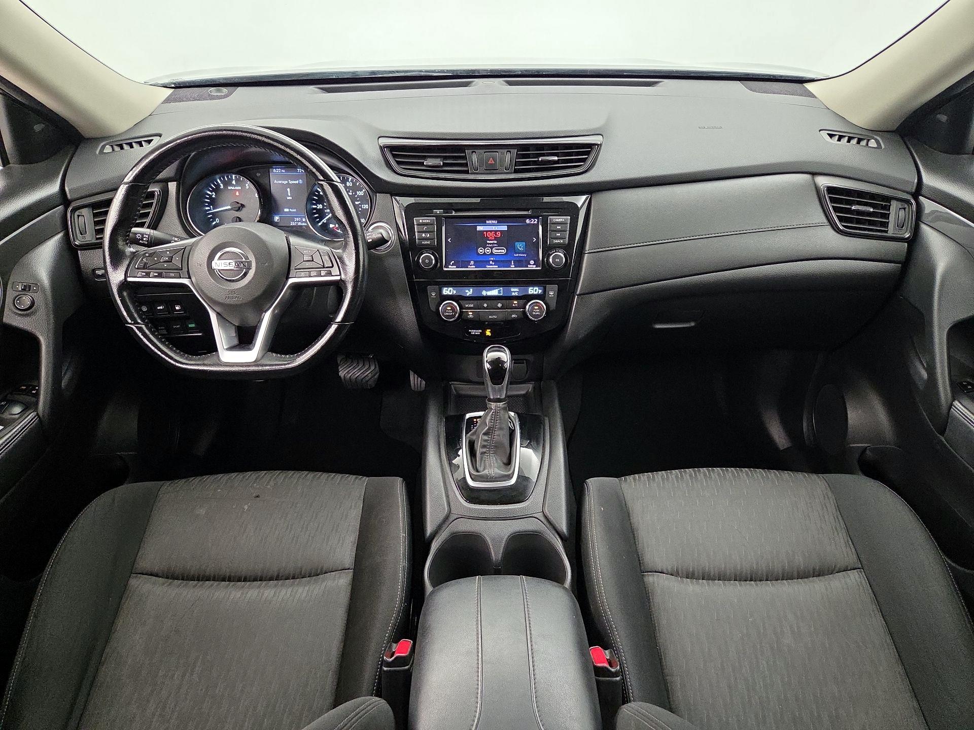 Thumbnail: 2020 Nissan Rogue - 9