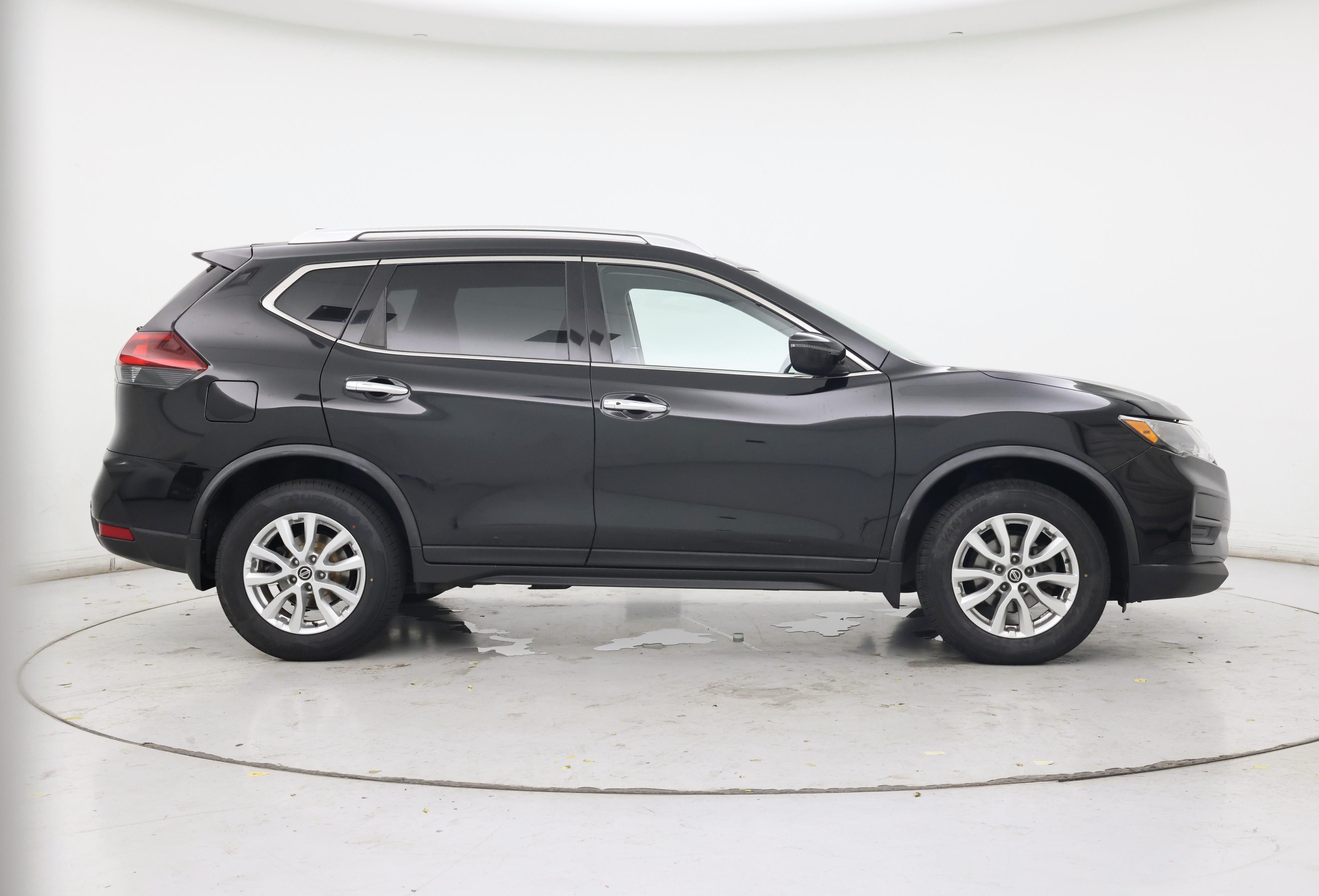 Thumbnail: 2020 Nissan Rogue - 7