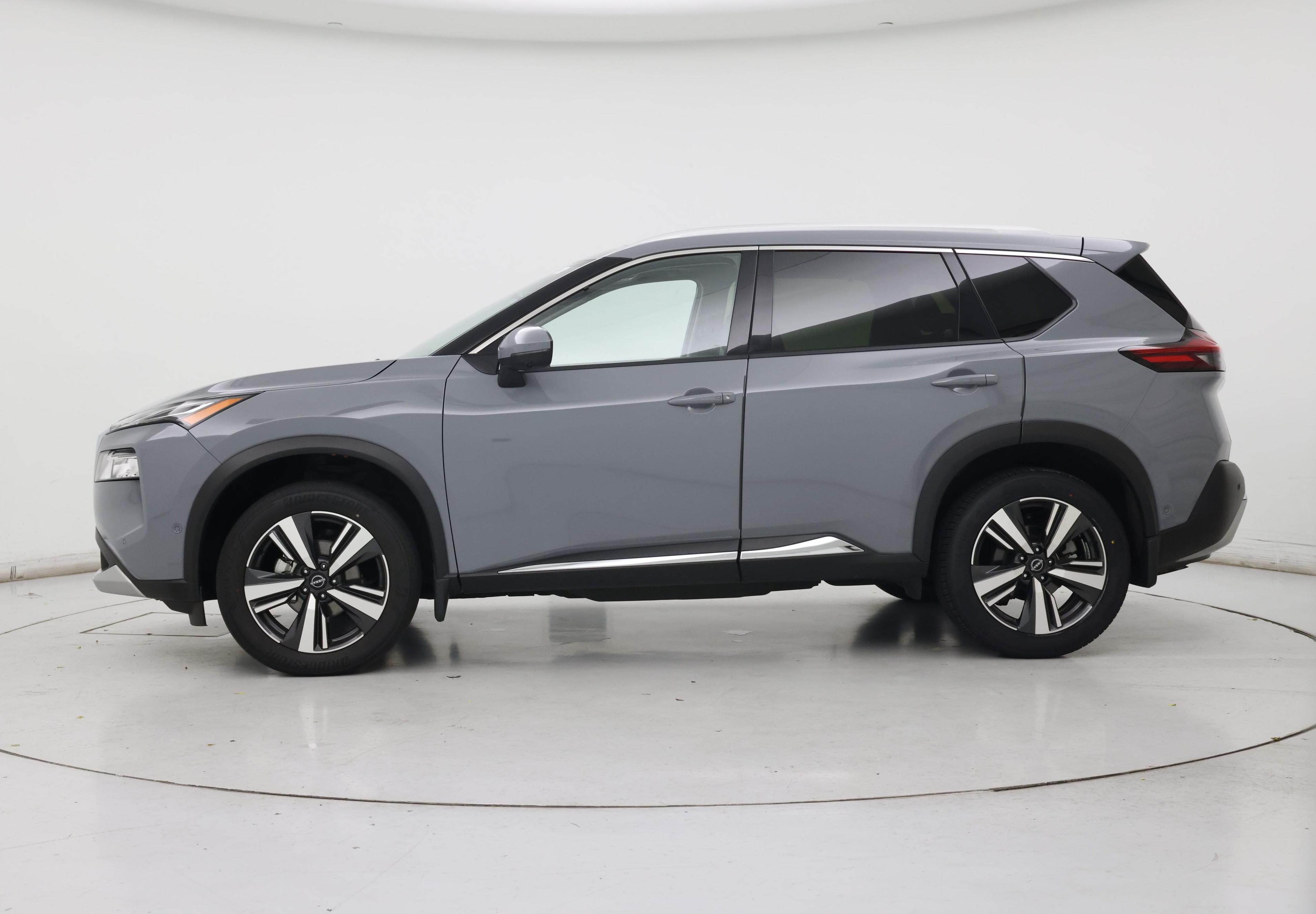 Thumbnail: 2023 Nissan Rogue - 3