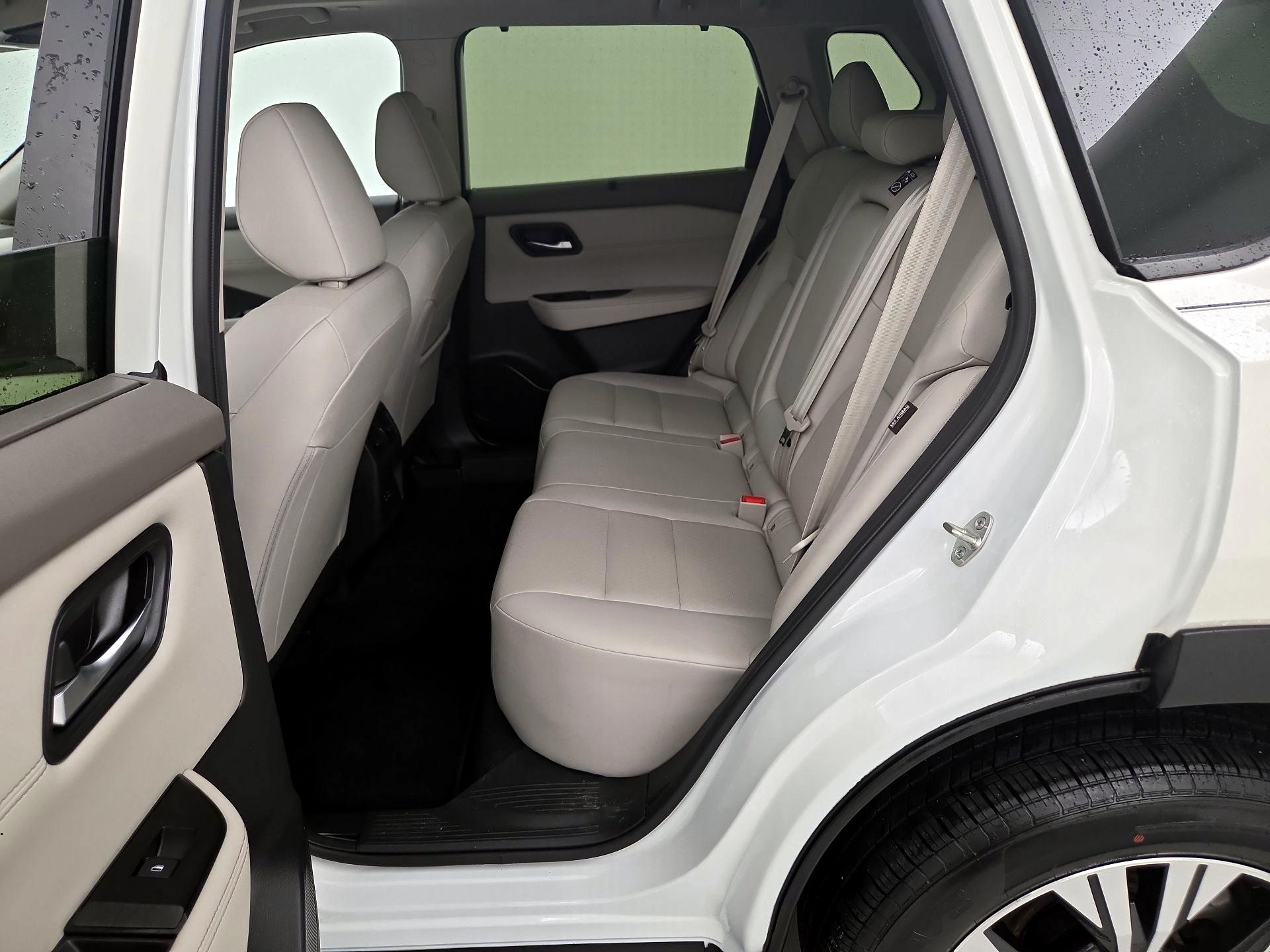 Thumbnail: 2023 Nissan Rogue - 20