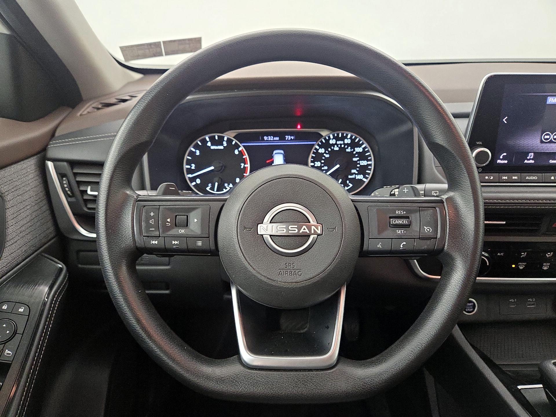 Thumbnail: 2022 Nissan Rogue - 10