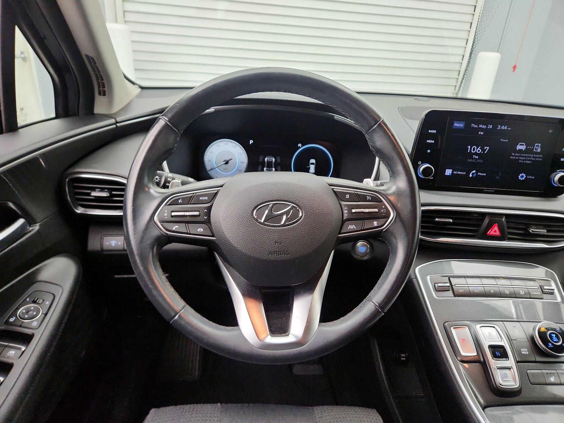 Thumbnail: 2022 Hyundai Santa Fe - 10