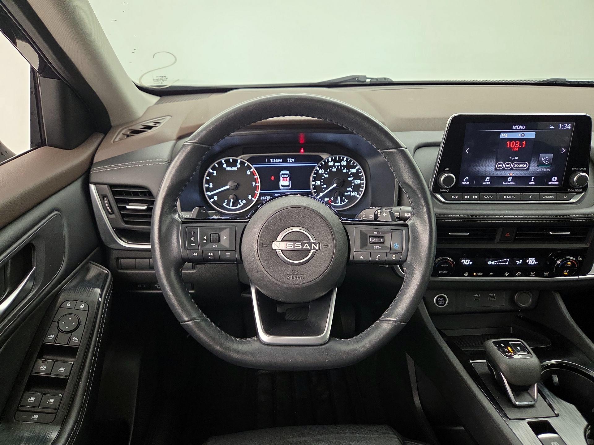 Thumbnail: 2023 Nissan Rogue - 10