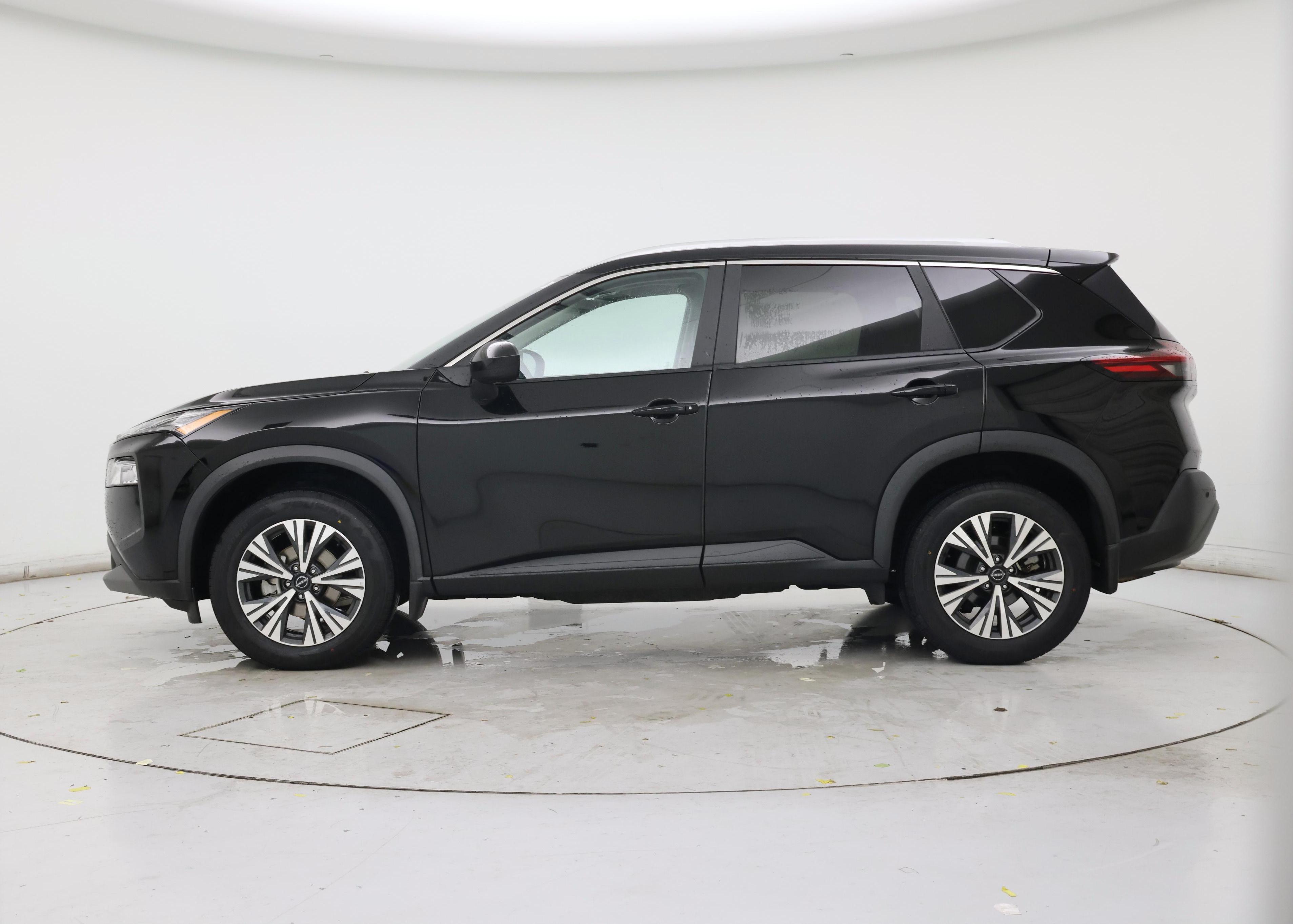Thumbnail: 2023 Nissan Rogue - 3