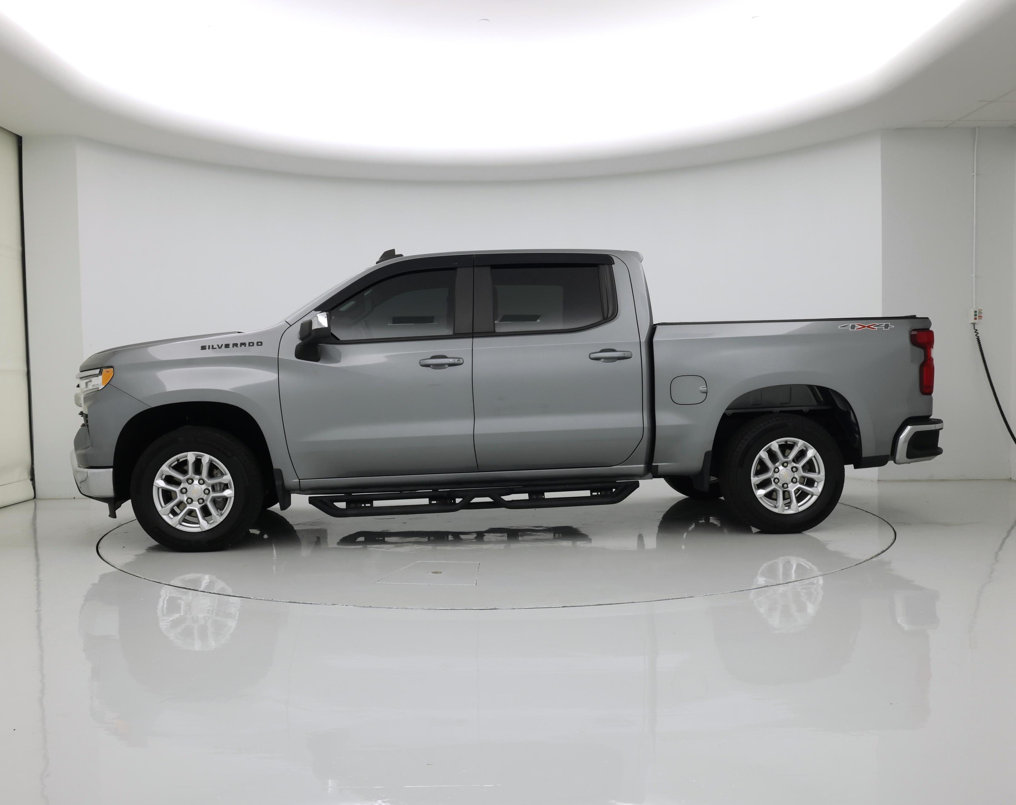 Thumbnail: 2023 Chevrolet Silverado 1500 - 3