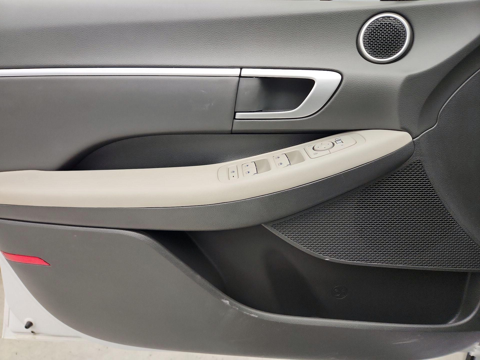 Thumbnail: 2025 Hyundai Sonata - 12