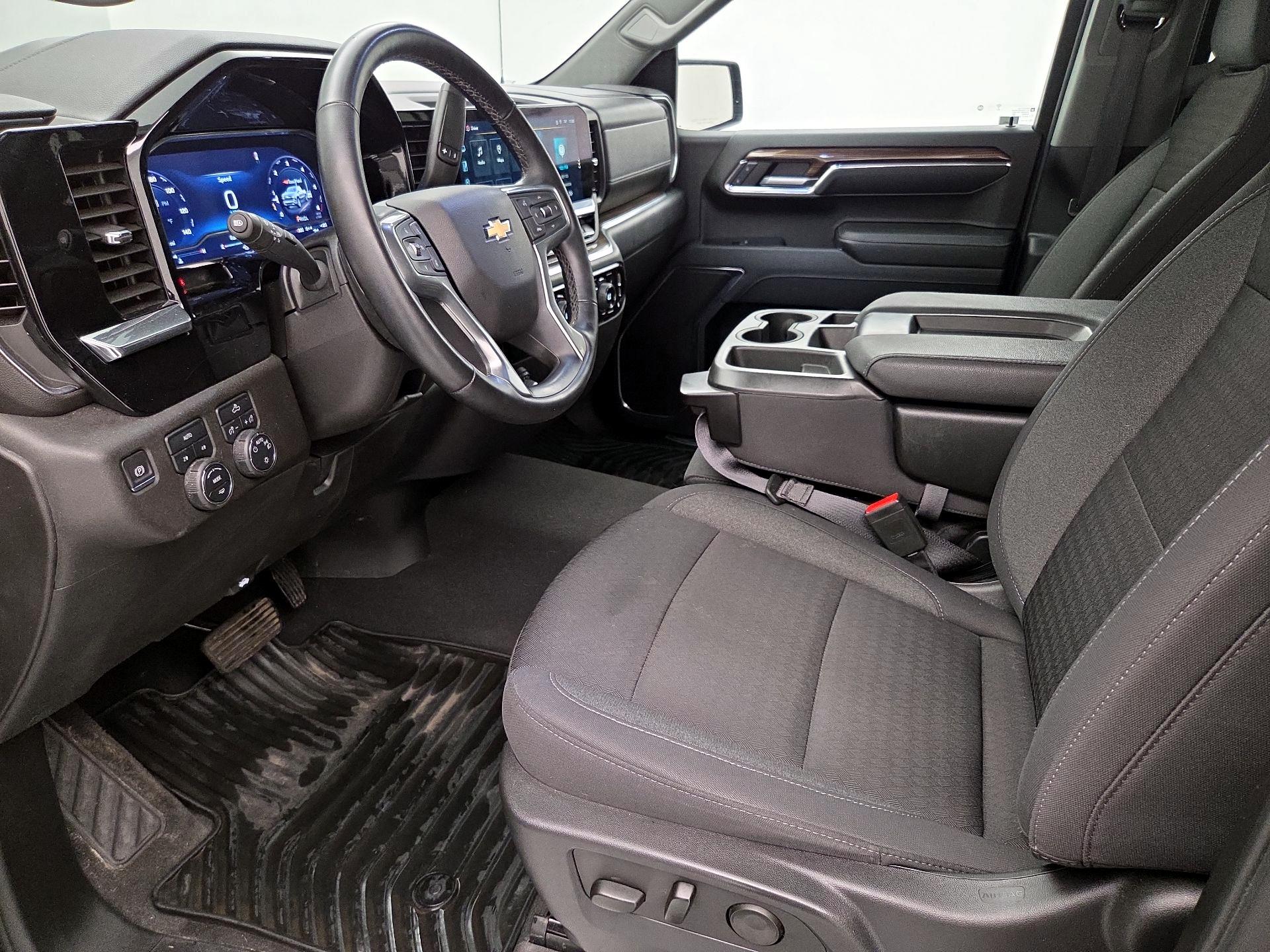 Thumbnail: 2023 Chevrolet Silverado 1500 - 11