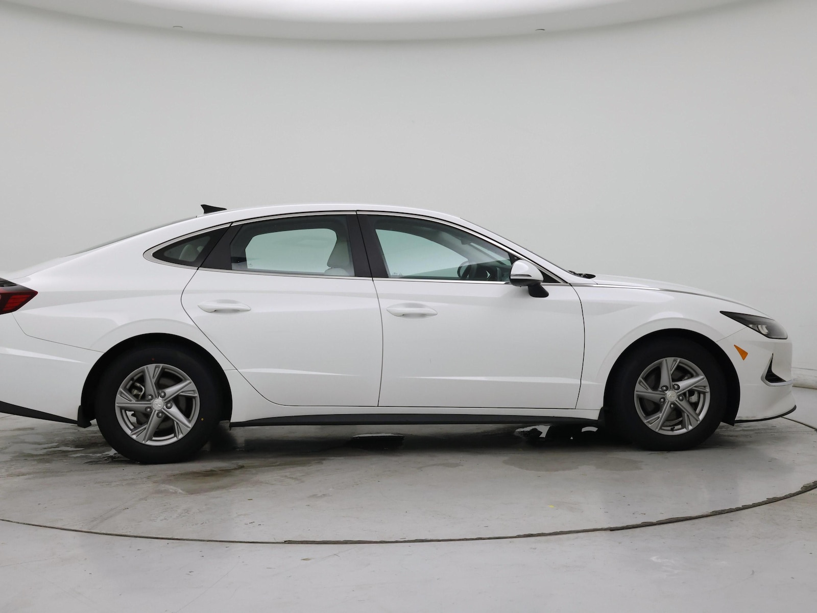 2023 Hyundai Sonata SE - Photo 8