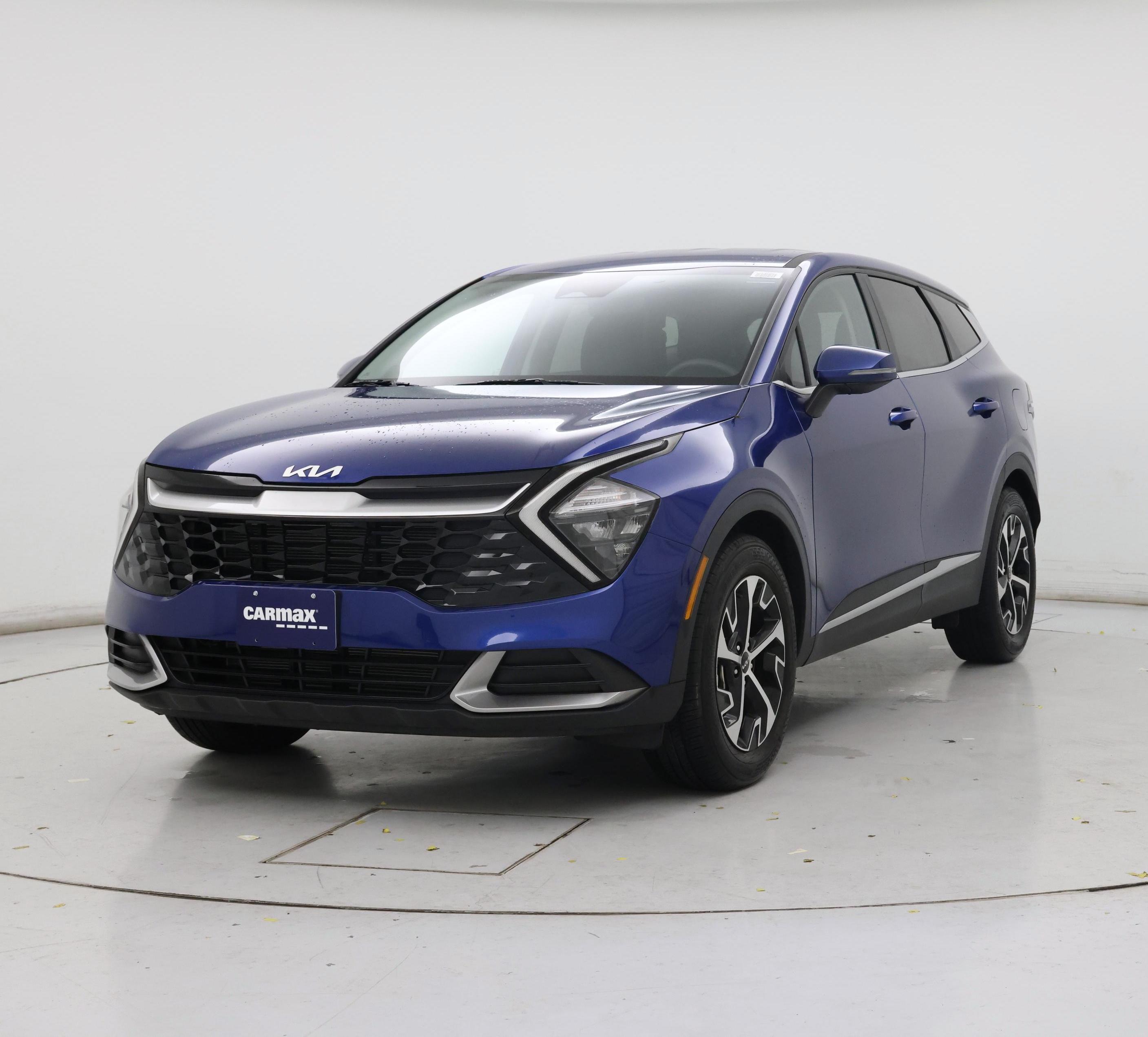 Thumbnail: 2023 Kia Sportage - 4