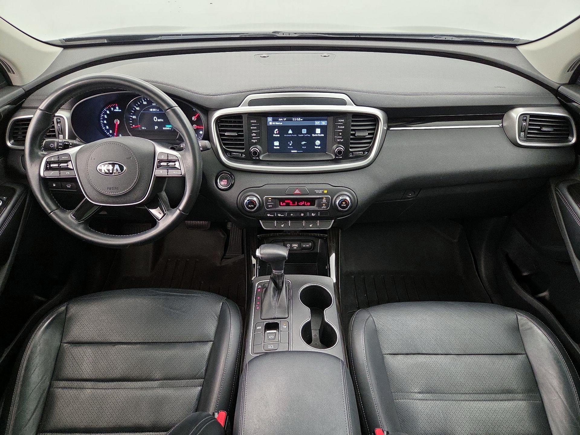 Thumbnail: 2020 Kia Sorento - 9
