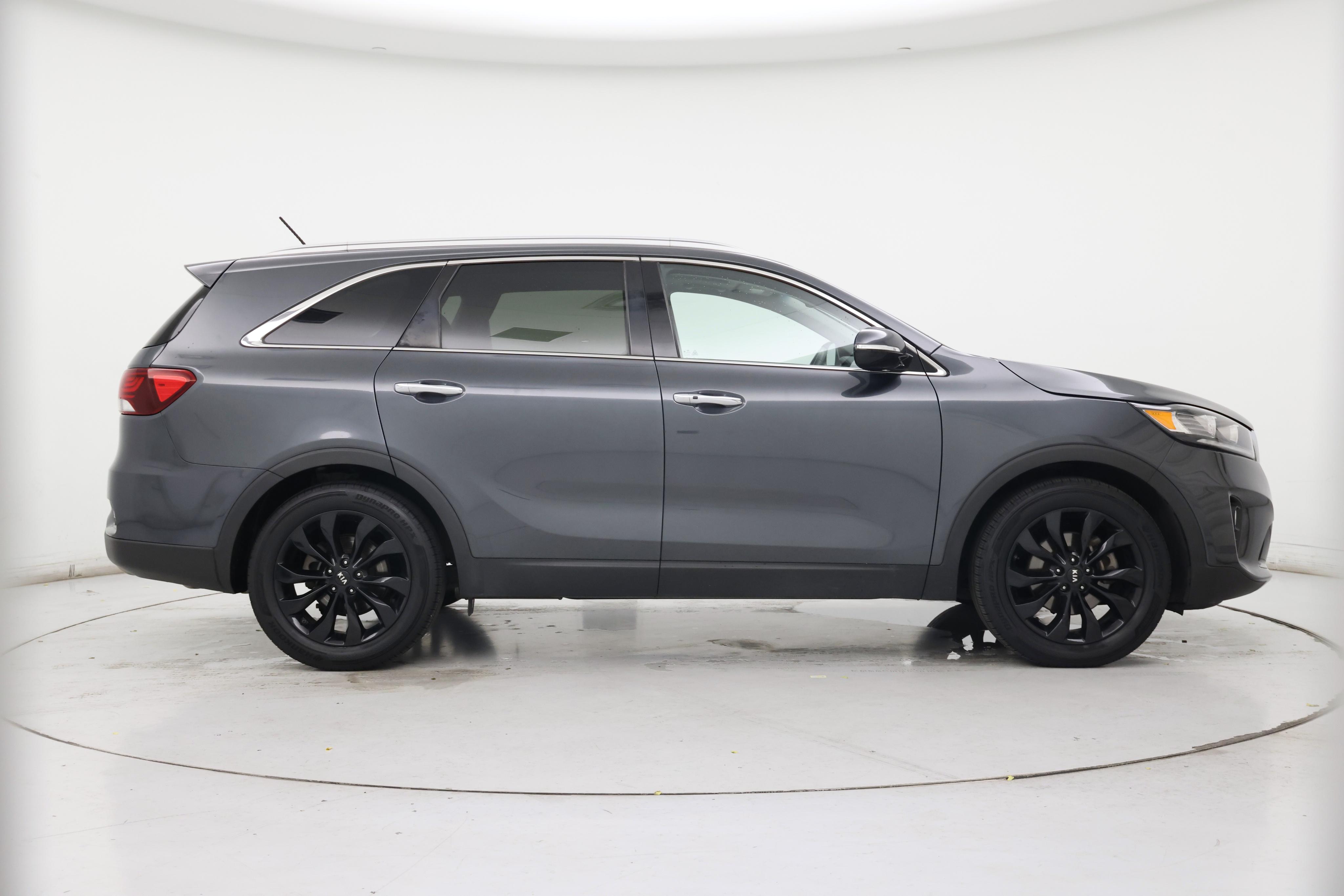 Thumbnail: 2020 Kia Sorento - 7