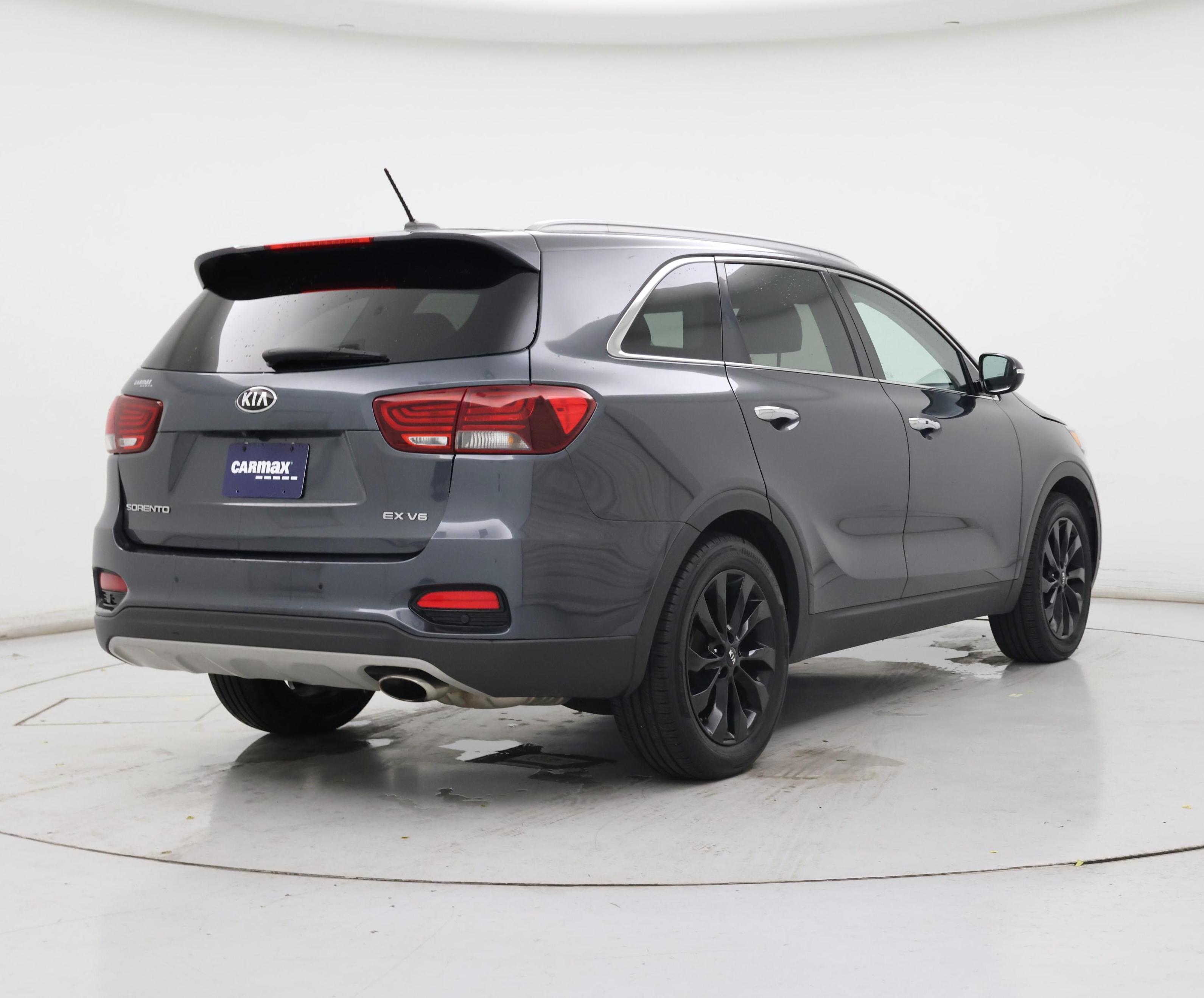 Thumbnail: 2020 Kia Sorento - 8