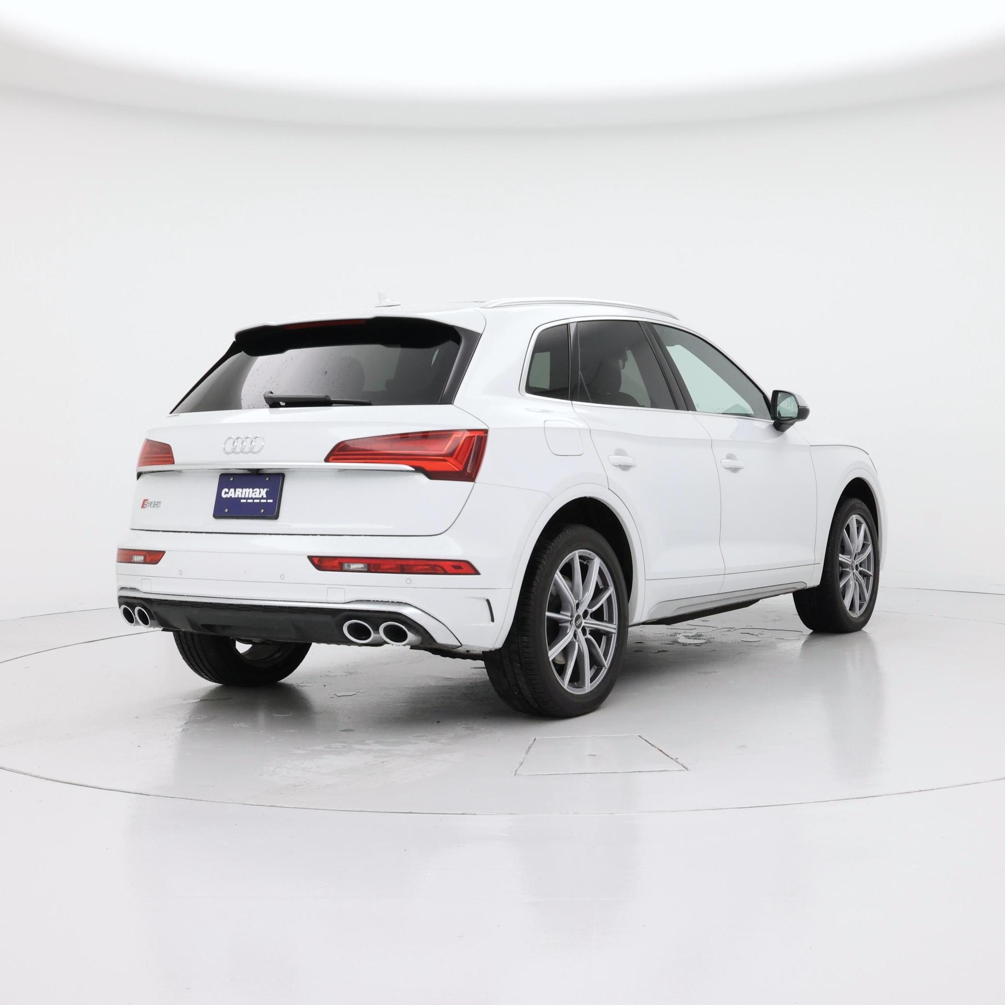 Thumbnail: 2021 Audi SQ5 - 8